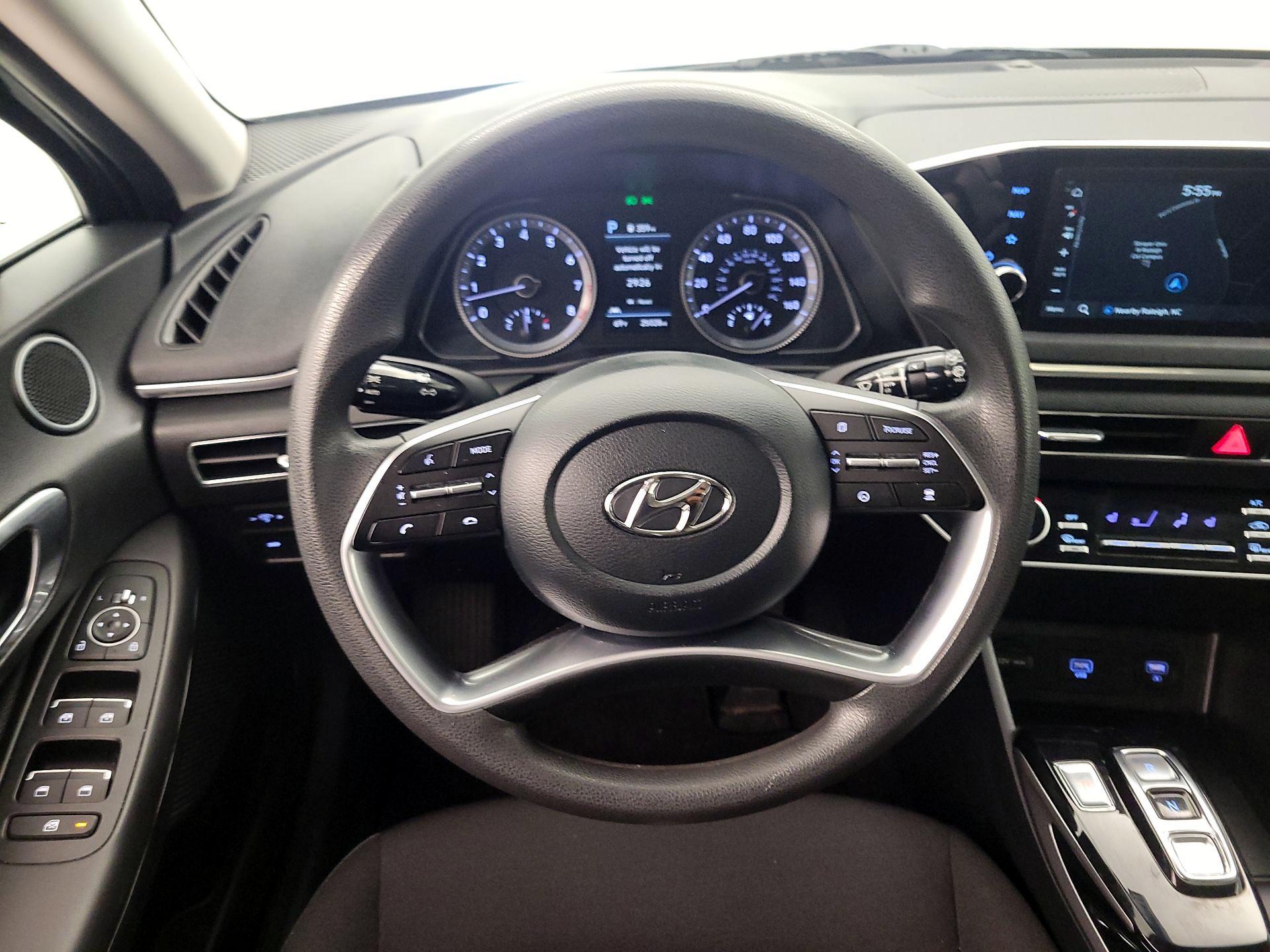 Thumbnail: 2023 Hyundai Sonata - 10