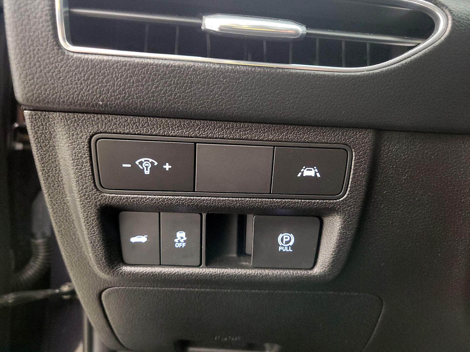 Thumbnail: 2023 Hyundai Sonata - 13