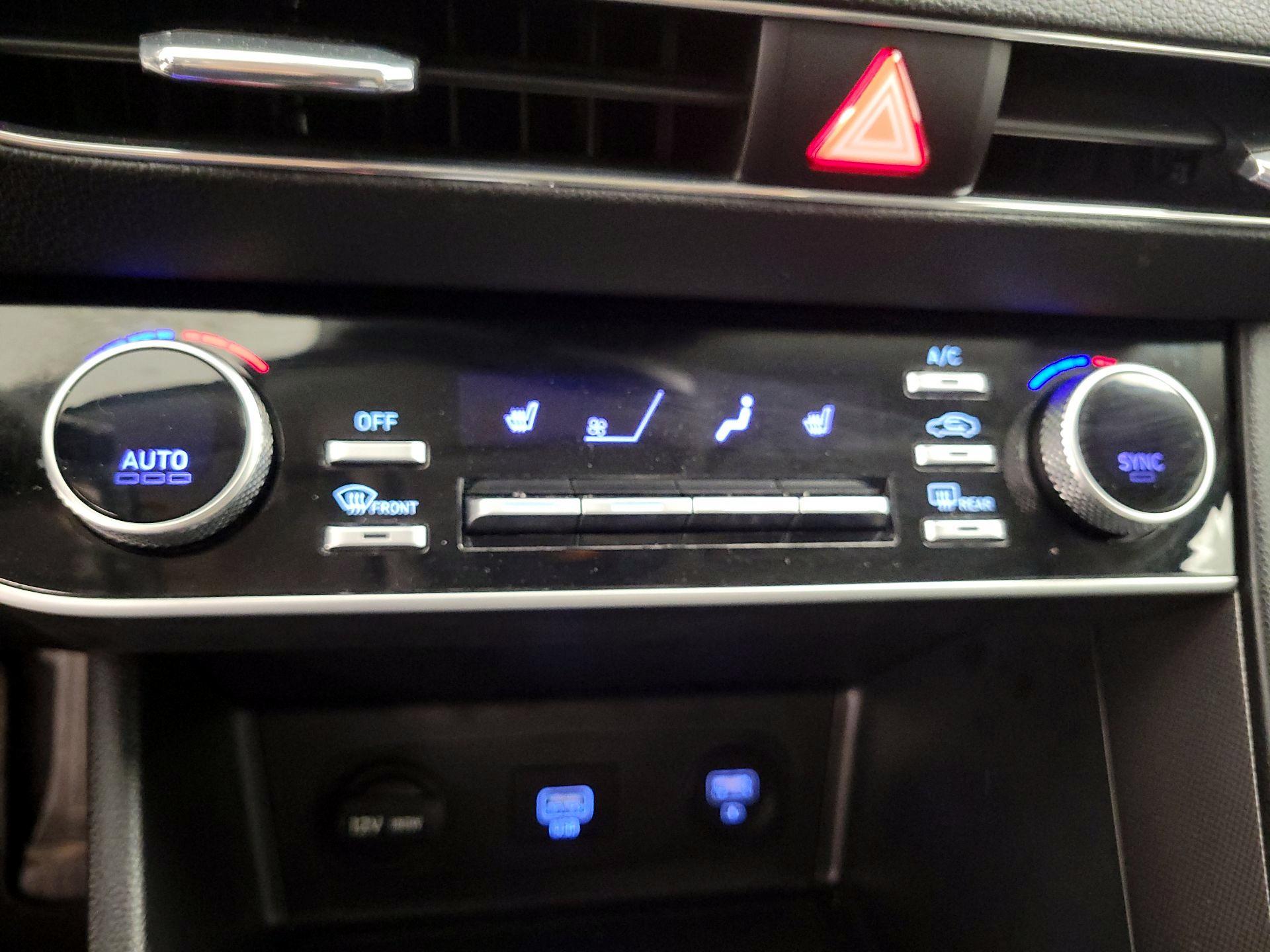 Thumbnail: 2023 Hyundai Sonata - 17