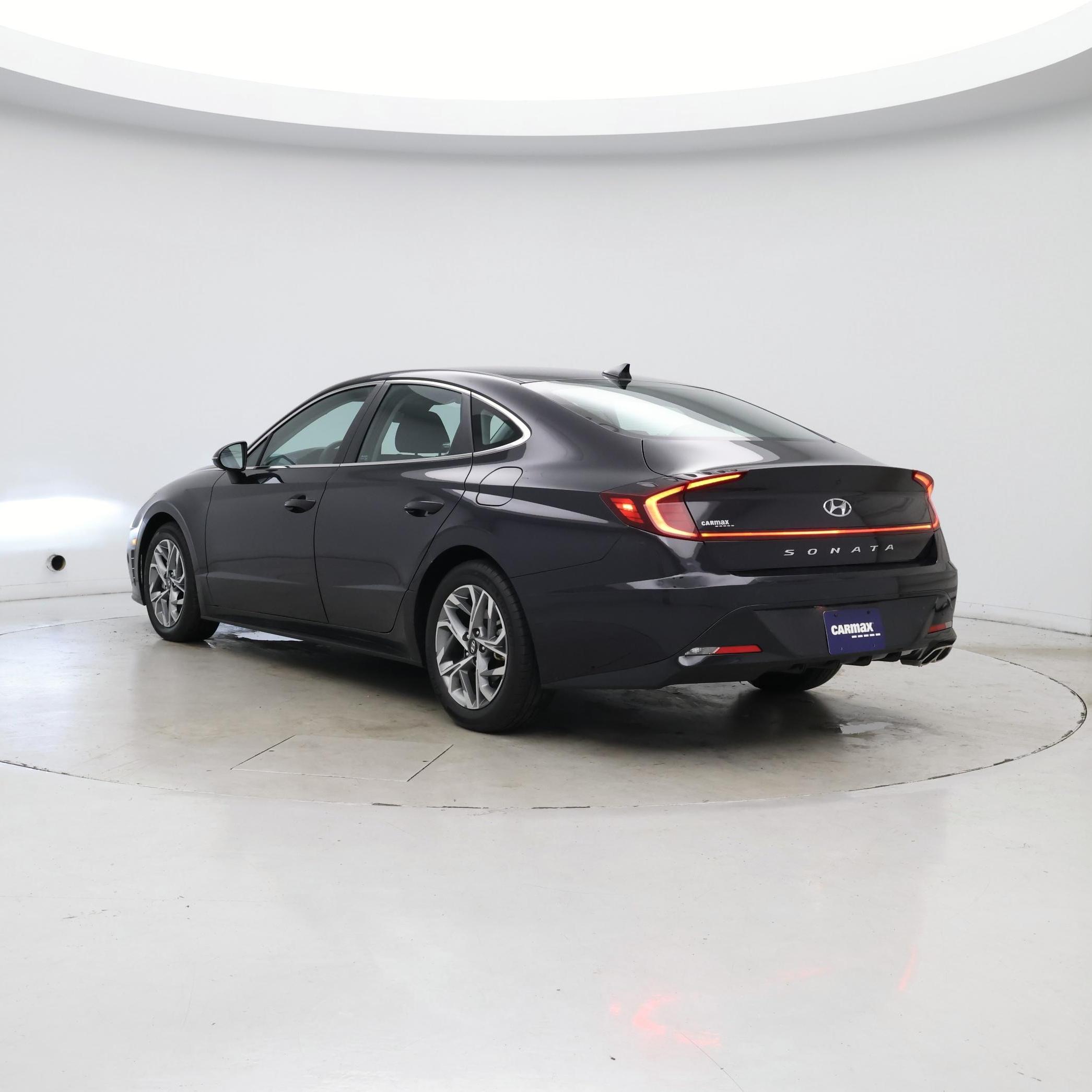 Thumbnail: 2023 Hyundai Sonata - 2