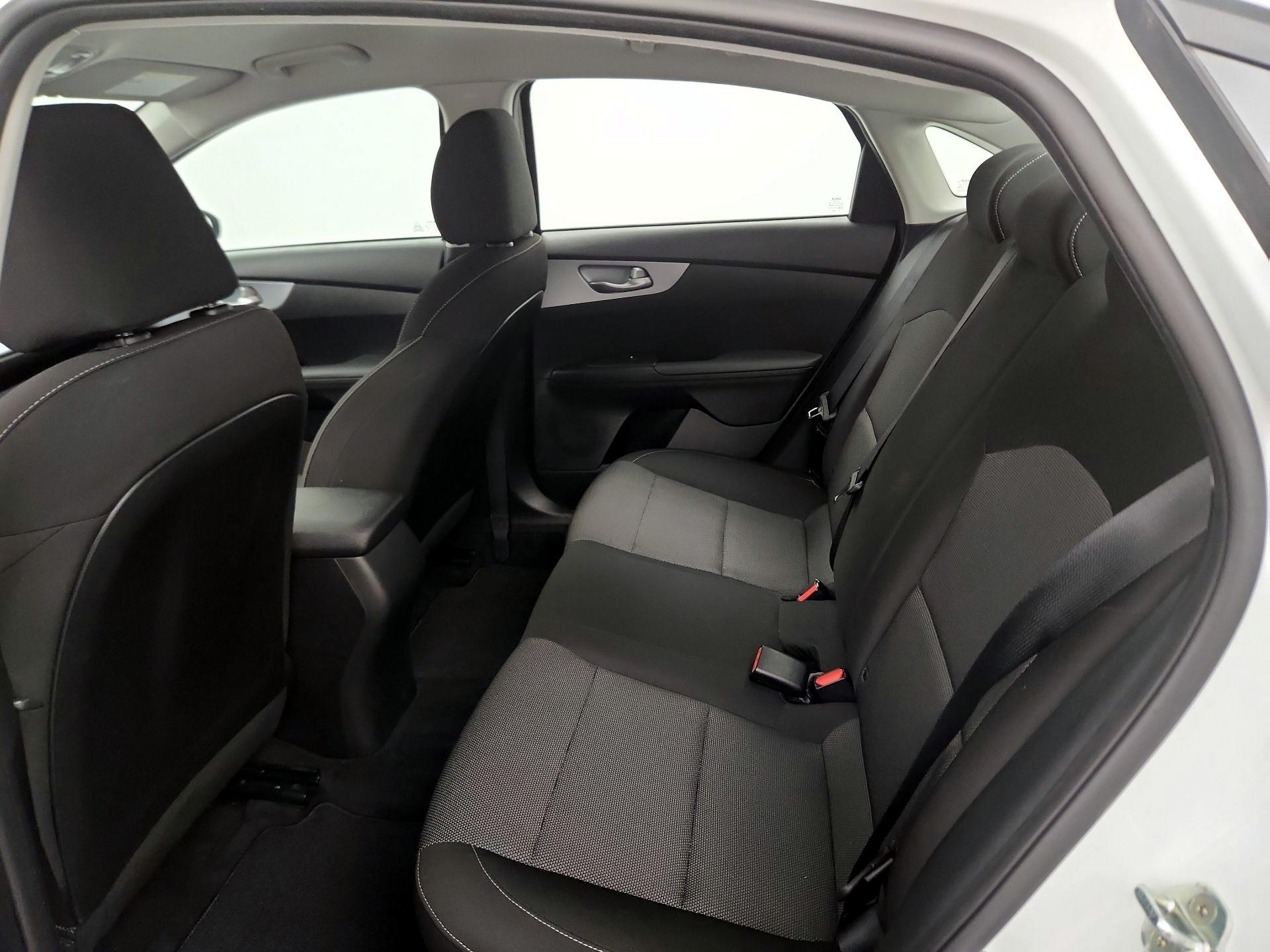 Thumbnail: 2023 Kia Forte - 19