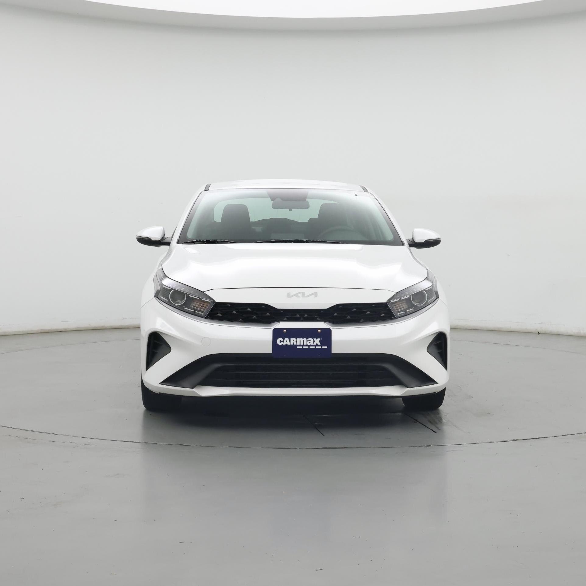 Thumbnail: 2023 Kia Forte - 5