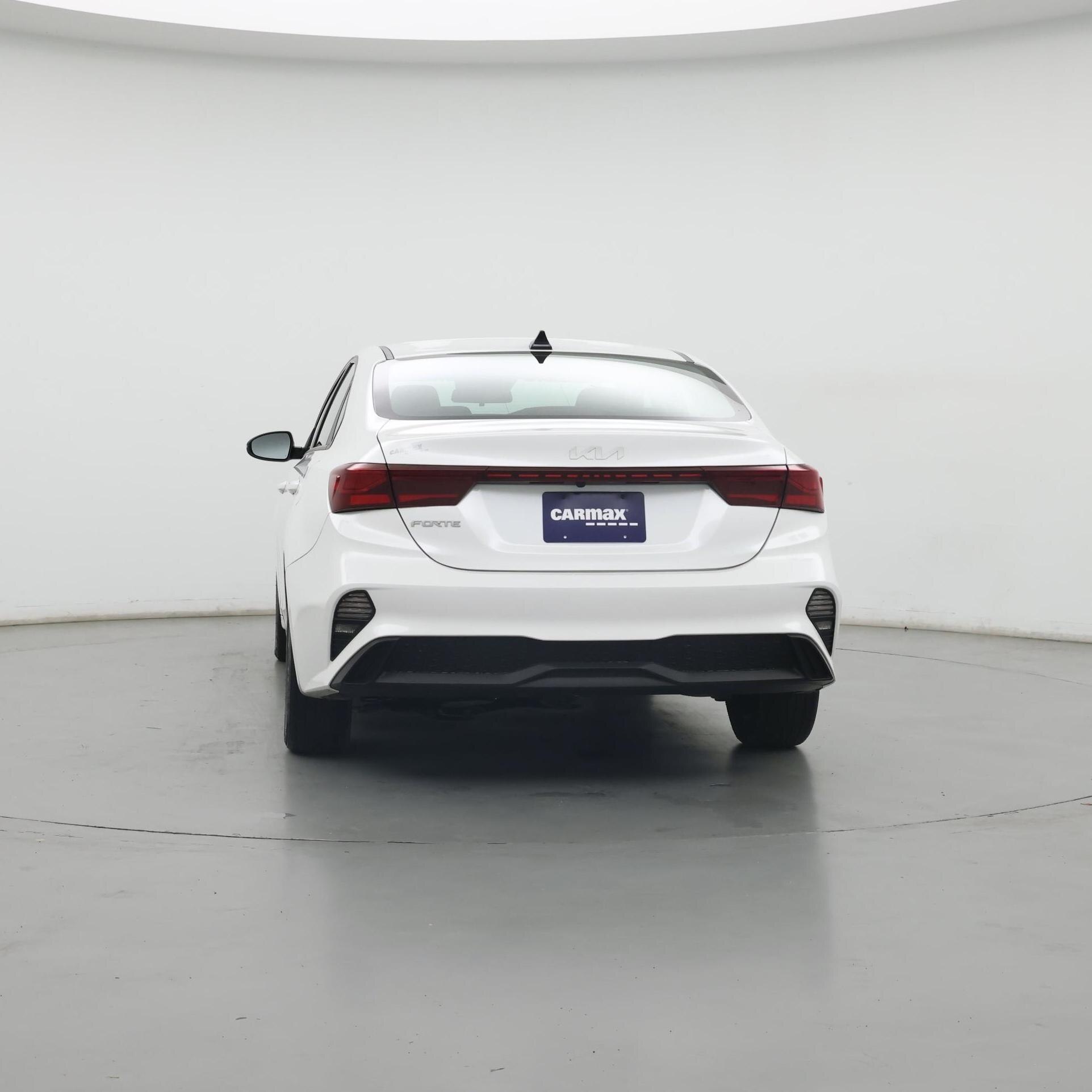 Thumbnail: 2023 Kia Forte - 6