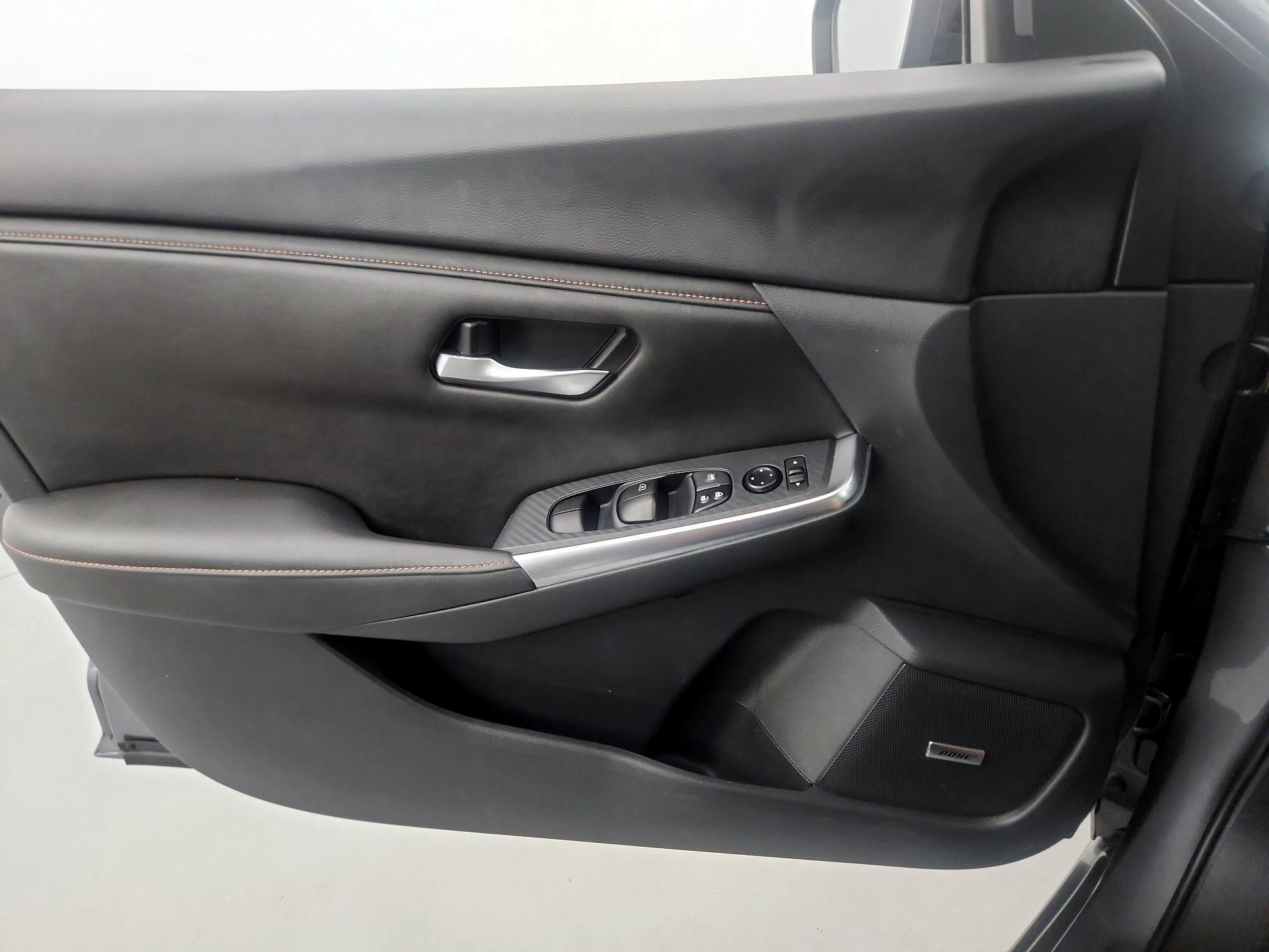 Thumbnail: 2023 Nissan Sentra - 12