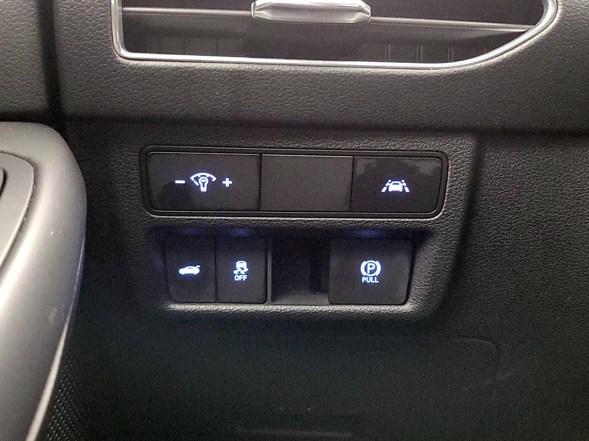 Thumbnail: 2023 Hyundai Sonata - 13