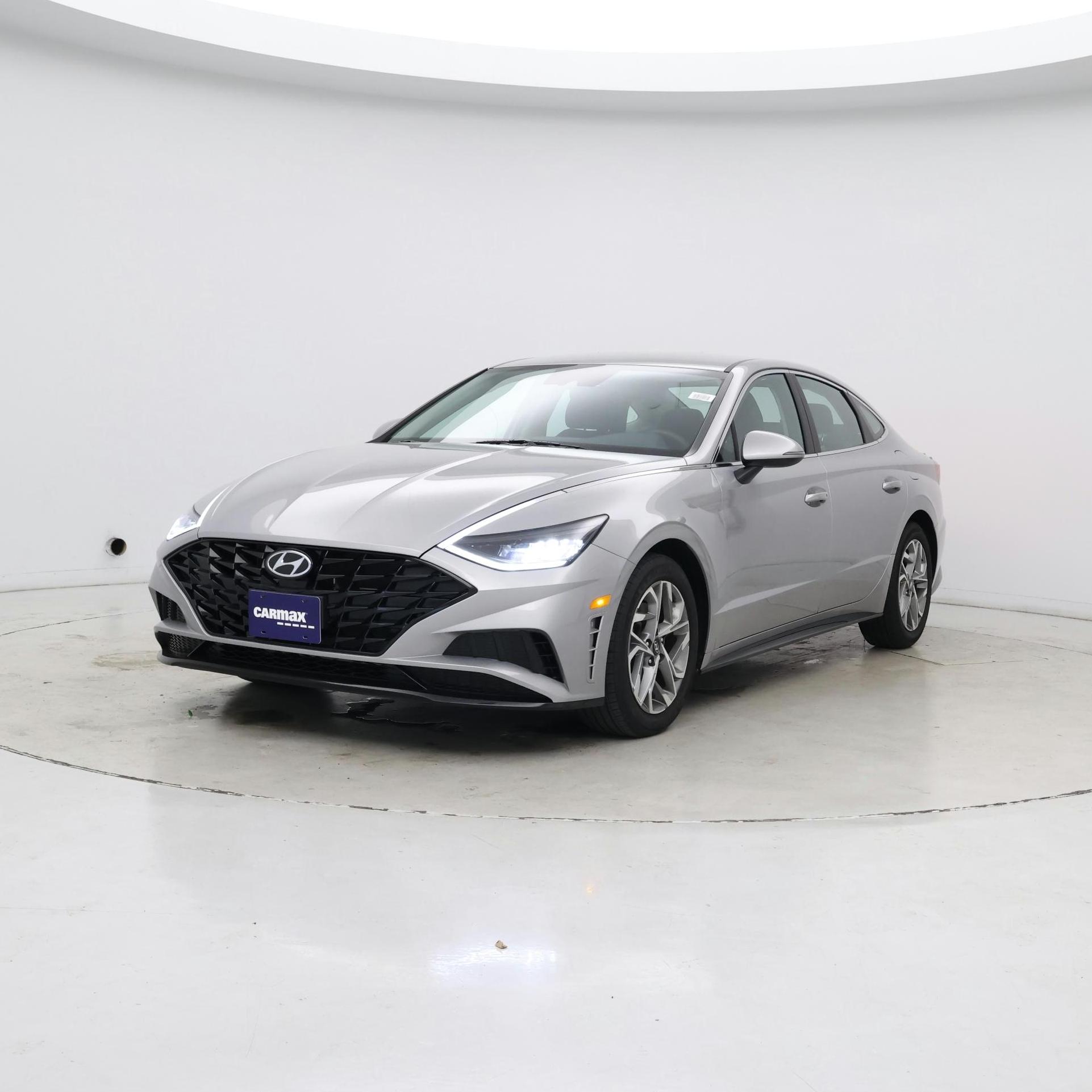 Thumbnail: 2023 Hyundai Sonata - 4