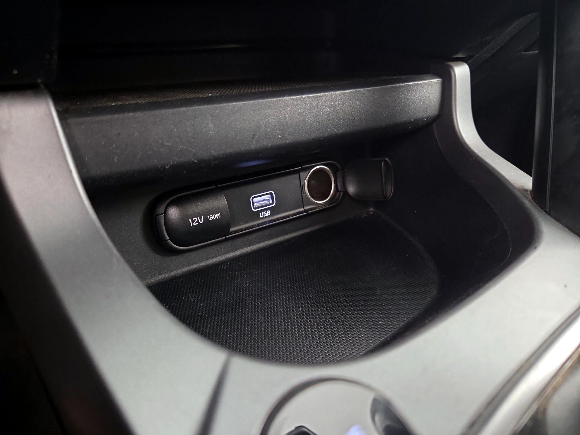 Thumbnail: 2023 Kia Seltos - 18