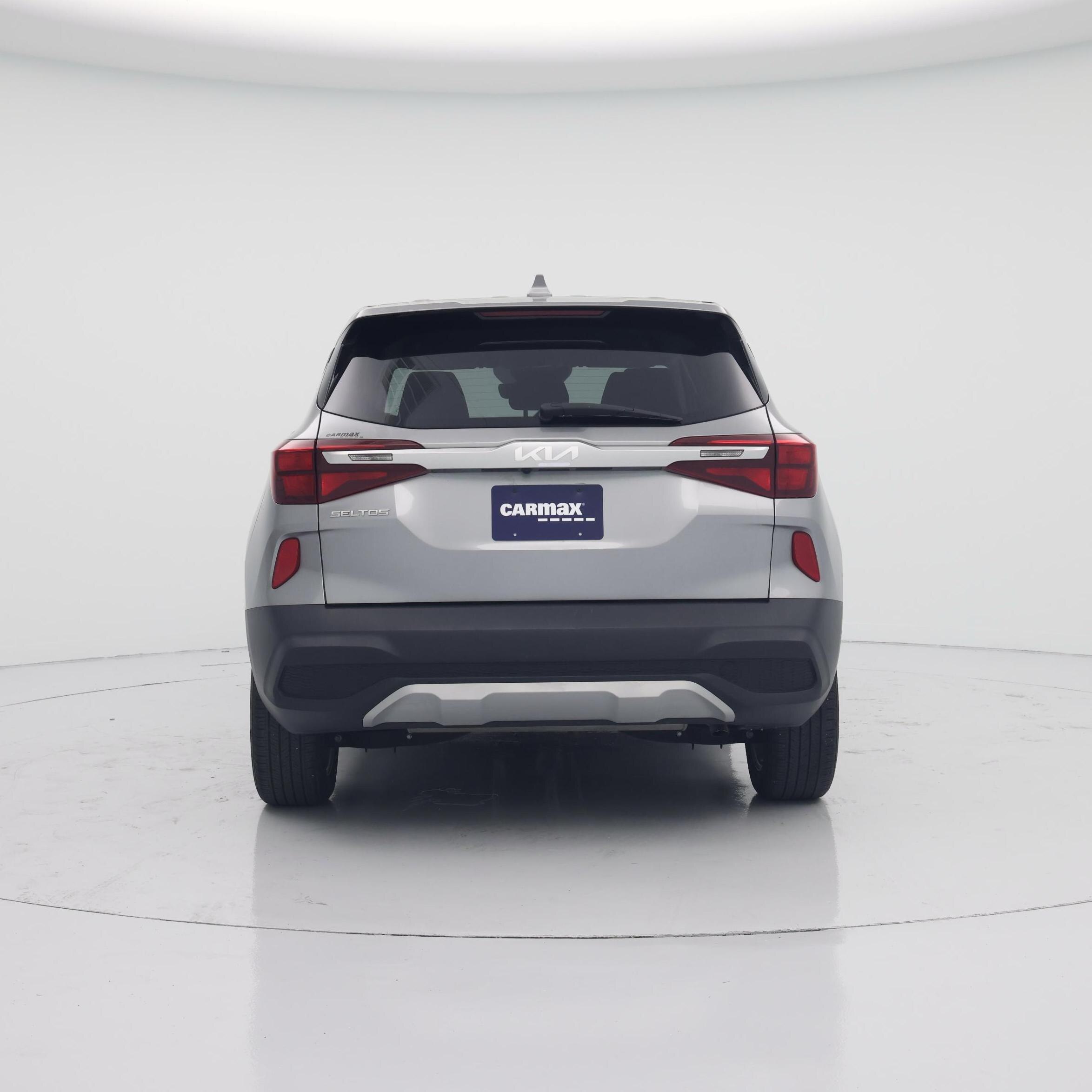 Thumbnail: 2023 Kia Seltos - 6