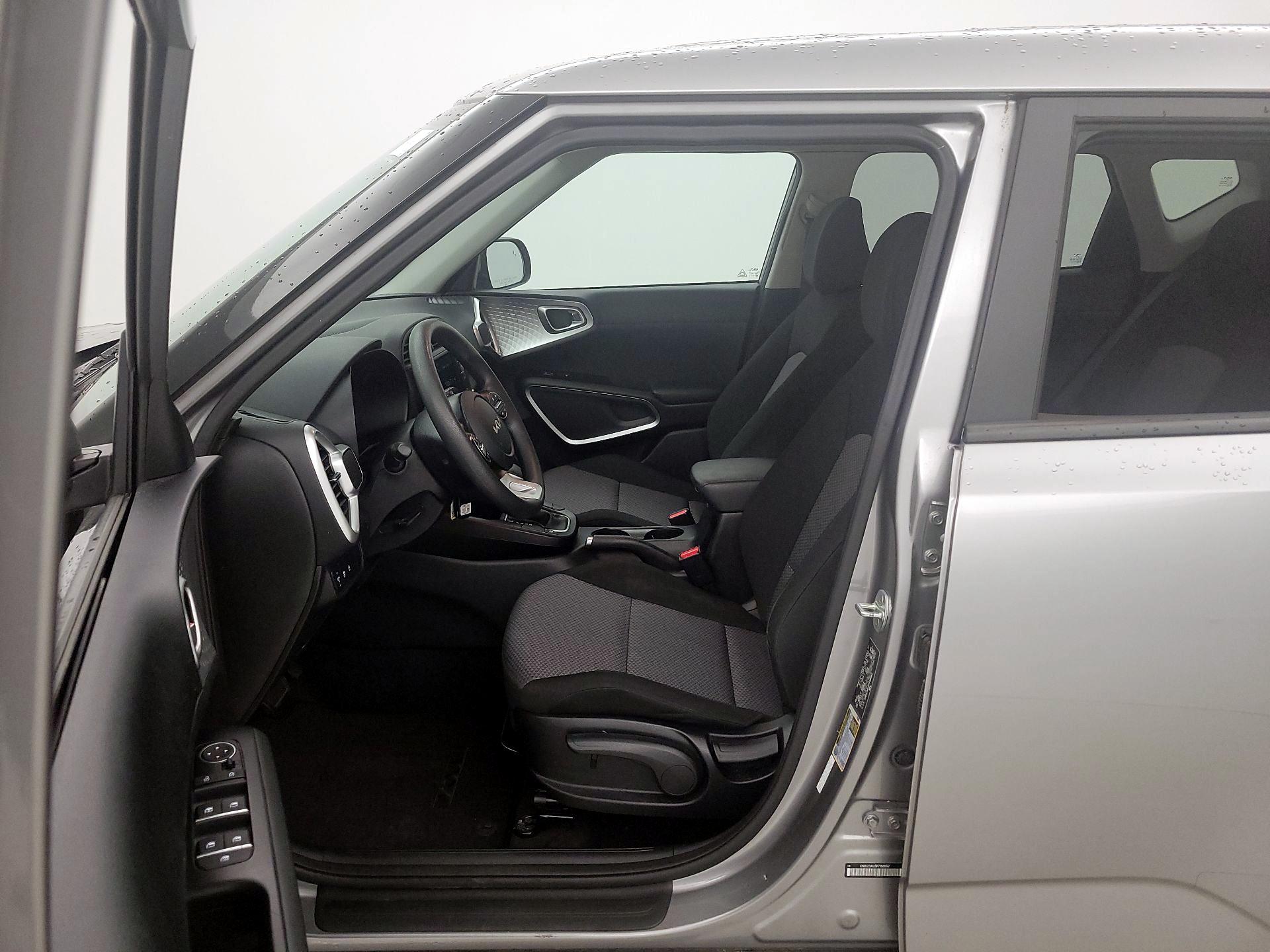 Thumbnail: 2023 Kia Soul - 11