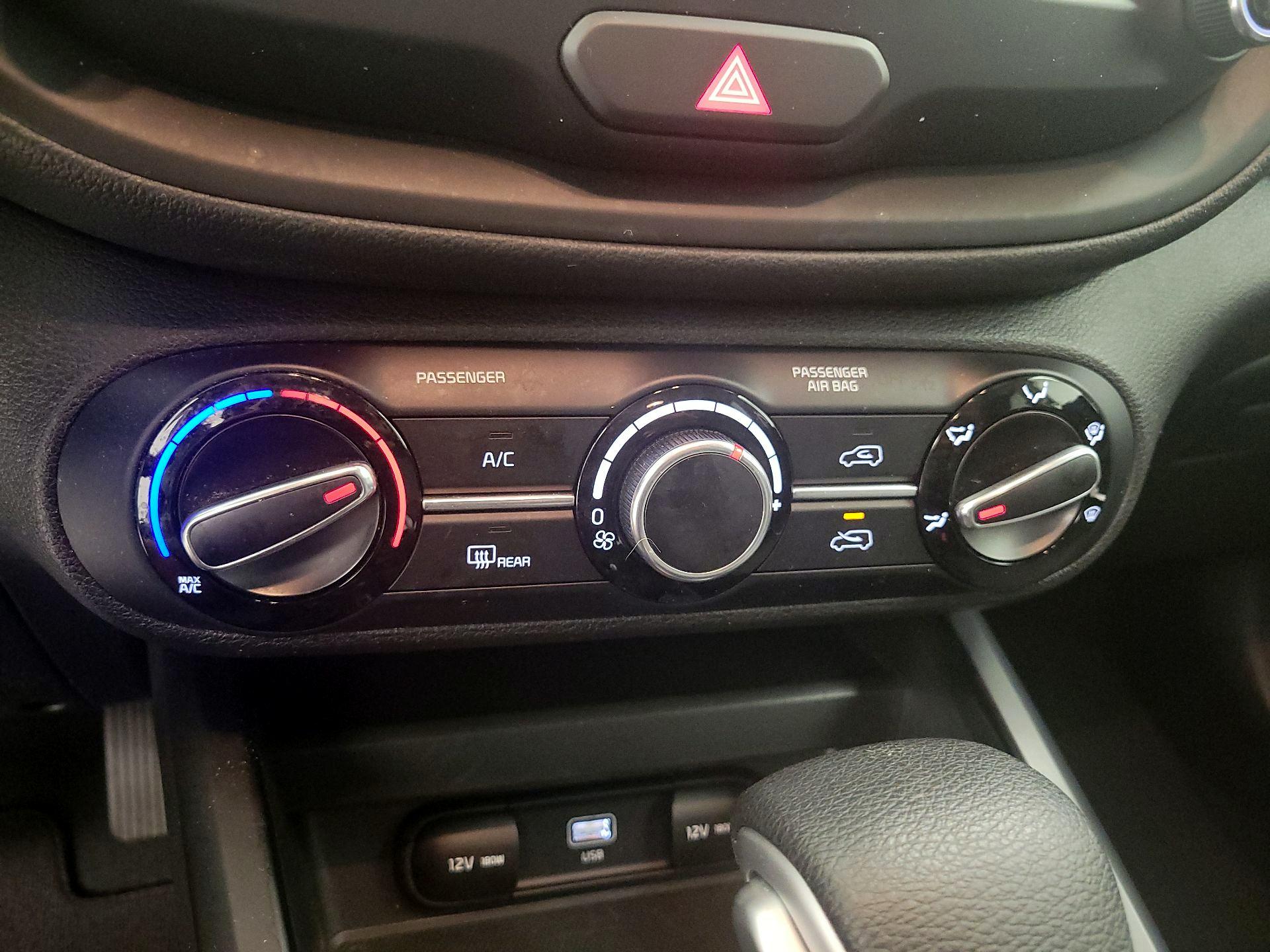 Thumbnail: 2023 Kia Soul - 15