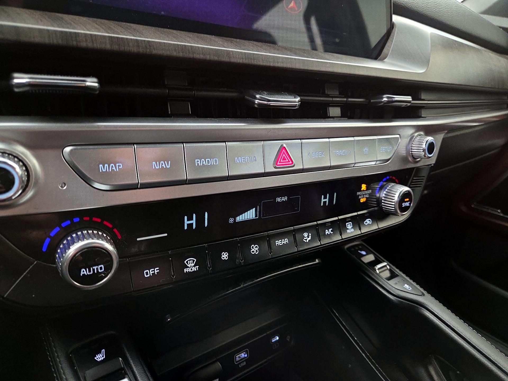 Thumbnail: 2024 Kia Telluride - 16