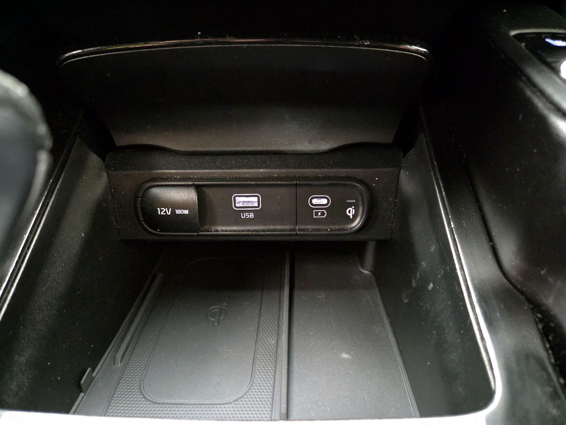 Thumbnail: 2024 Kia Telluride - 18