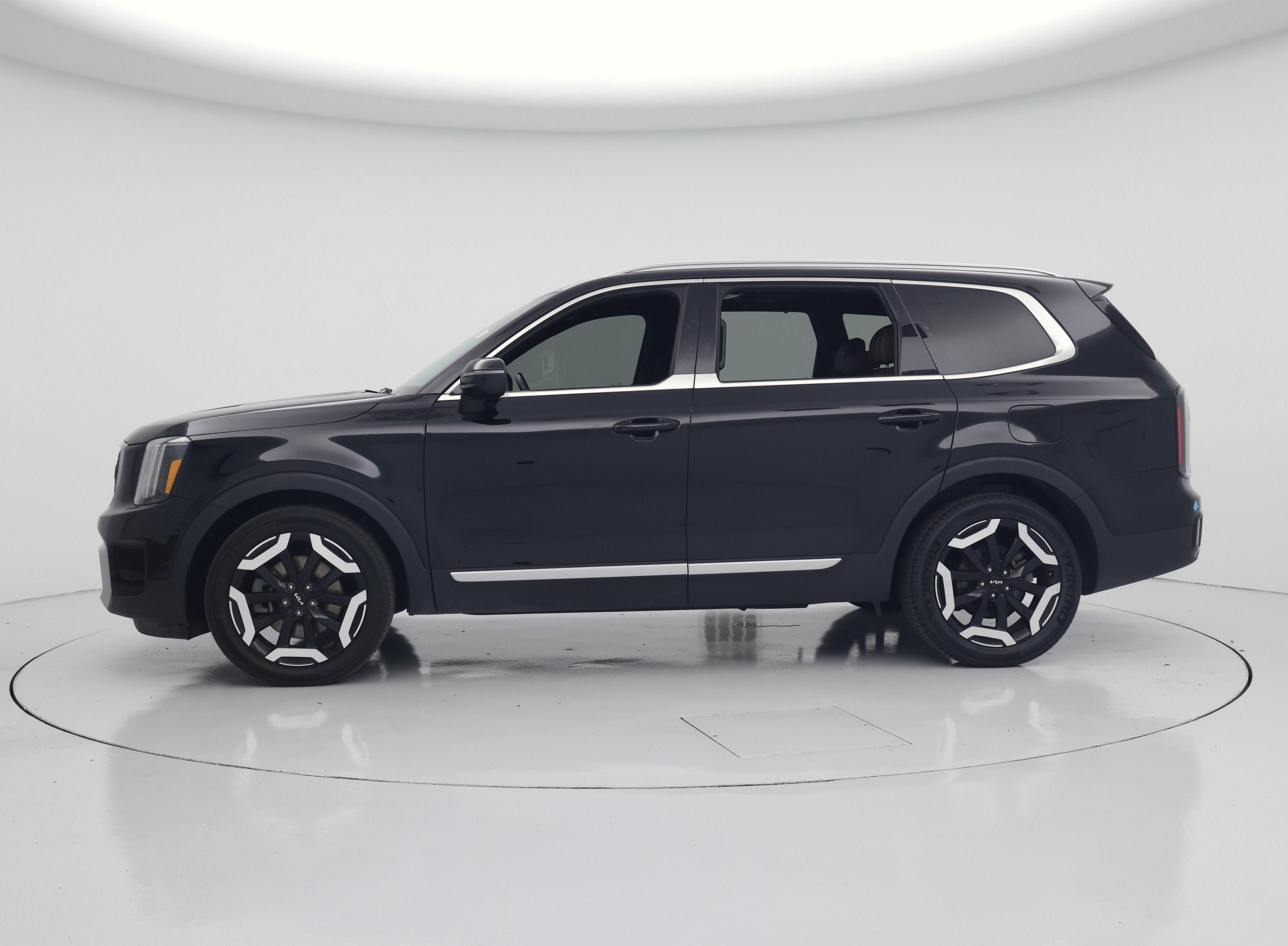 Thumbnail: 2024 Kia Telluride - 3