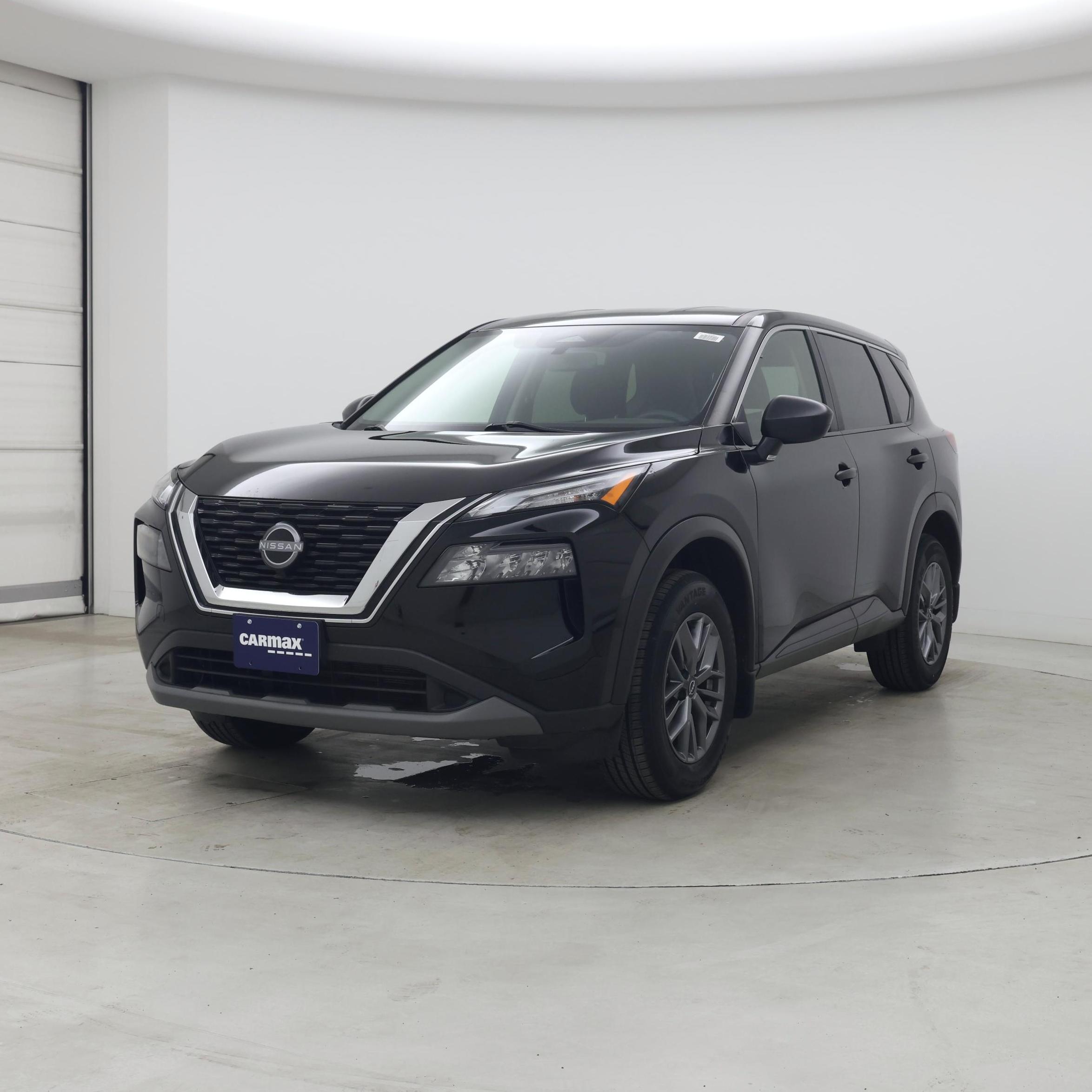 Thumbnail: 2023 Nissan Rogue - 4