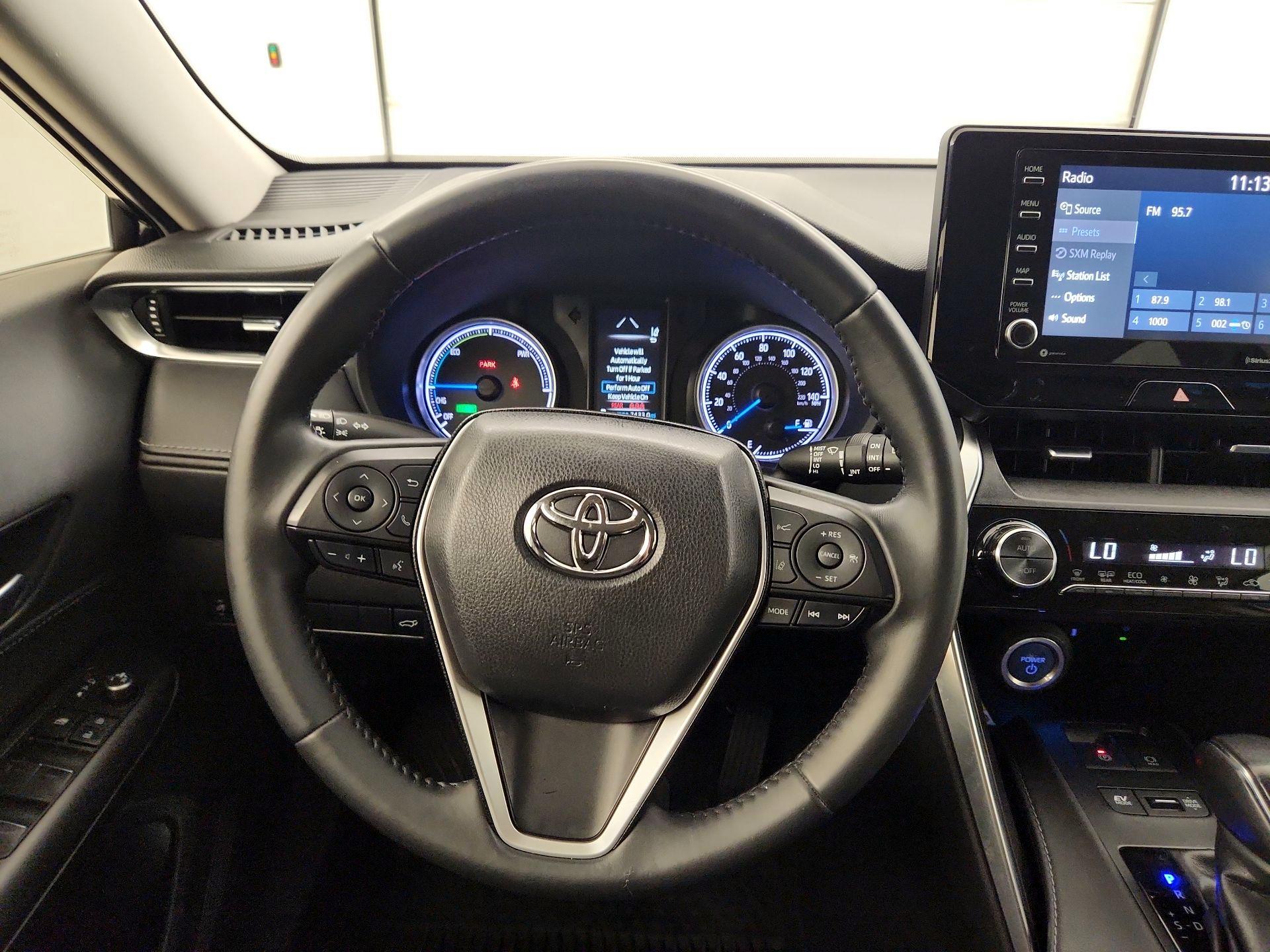 Thumbnail: 2021 Toyota Venza - 10