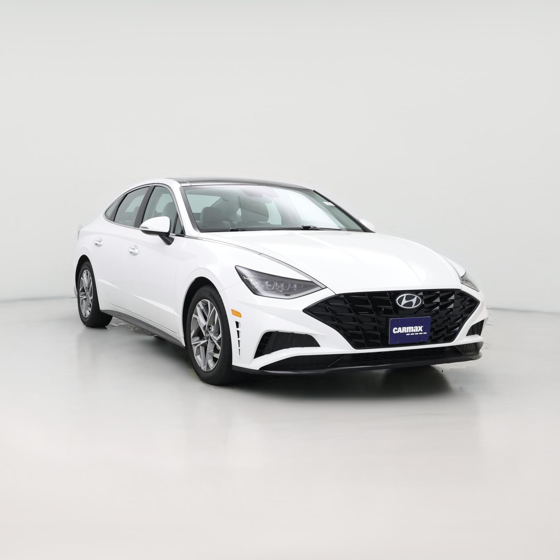 Thumbnail: 2023 Hyundai Sonata - 1