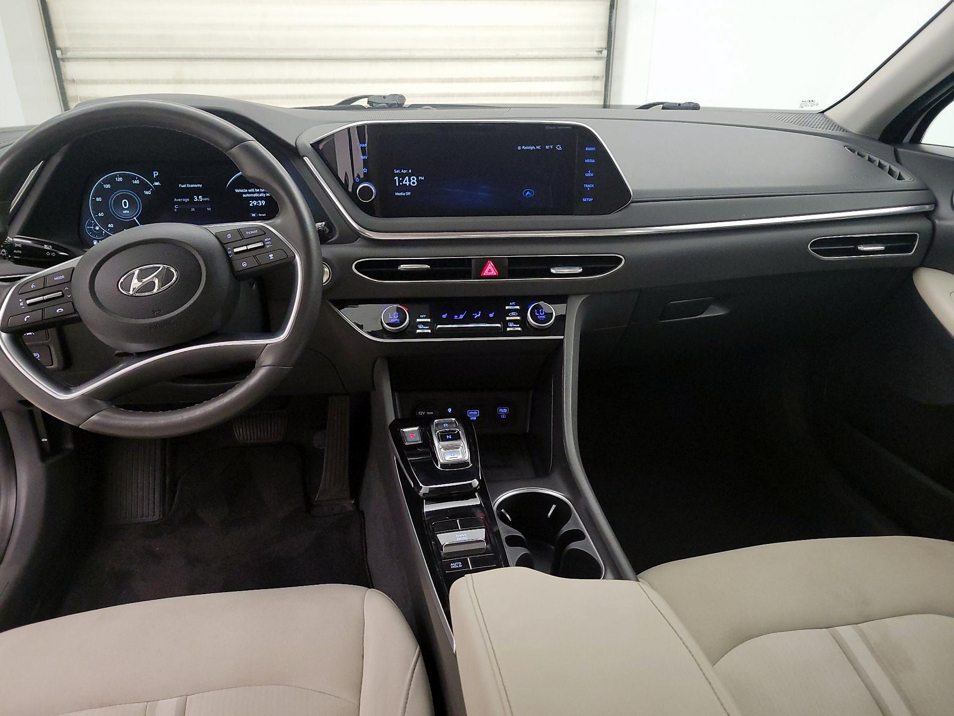 Thumbnail: 2023 Hyundai Sonata - 9