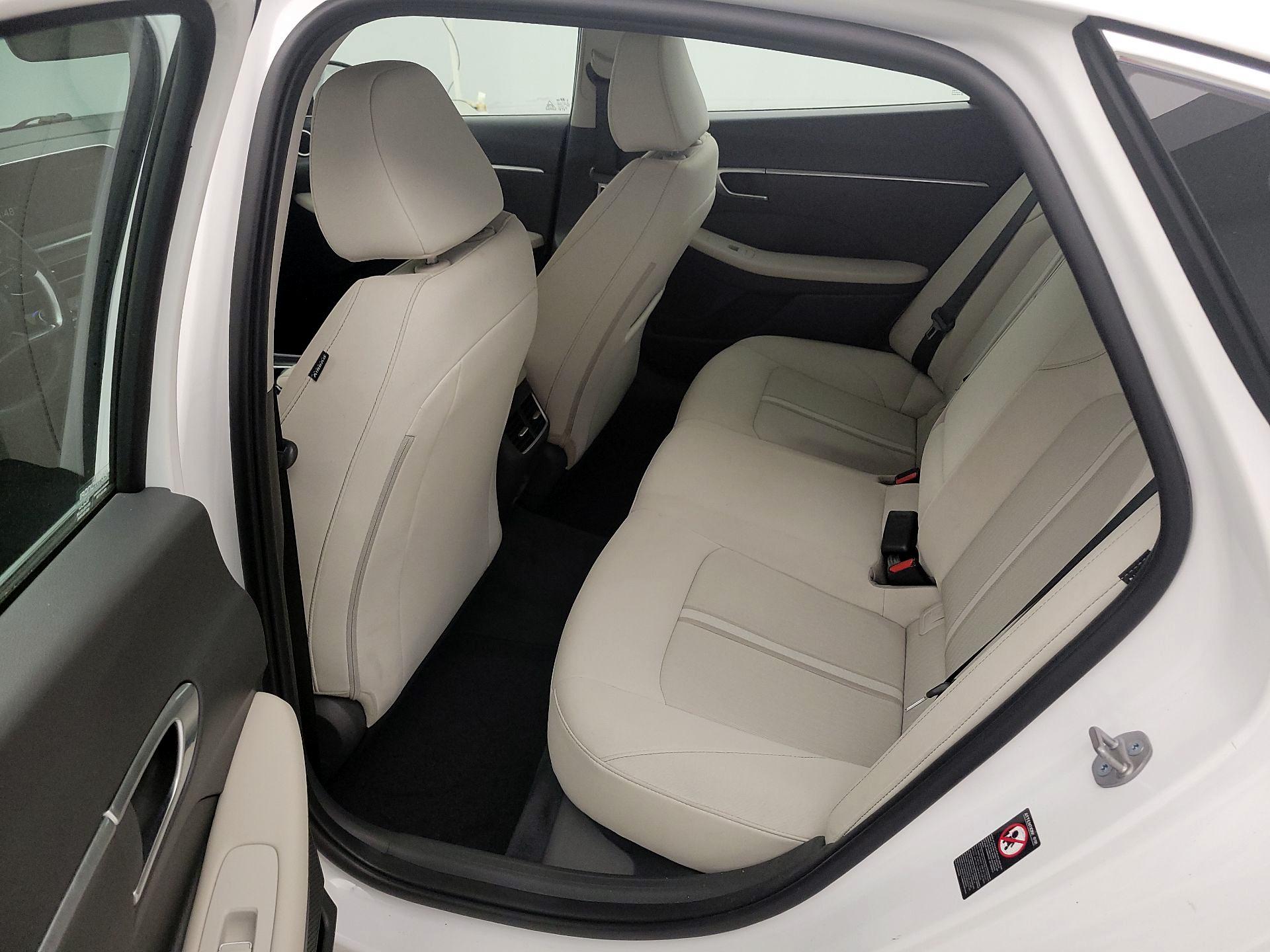 Thumbnail: 2023 Hyundai Sonata - 20