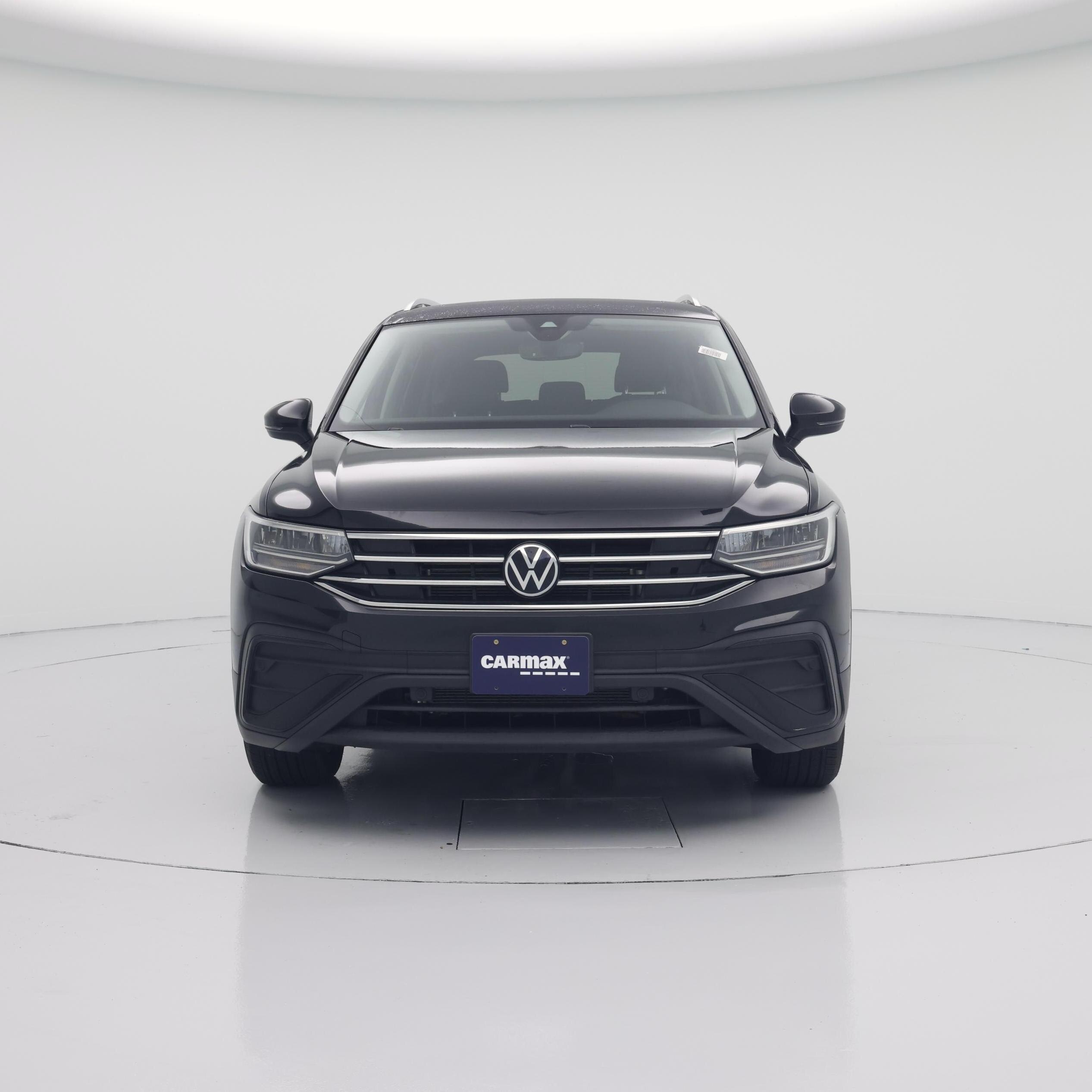 Thumbnail: 2022 Volkswagen Tiguan - 5