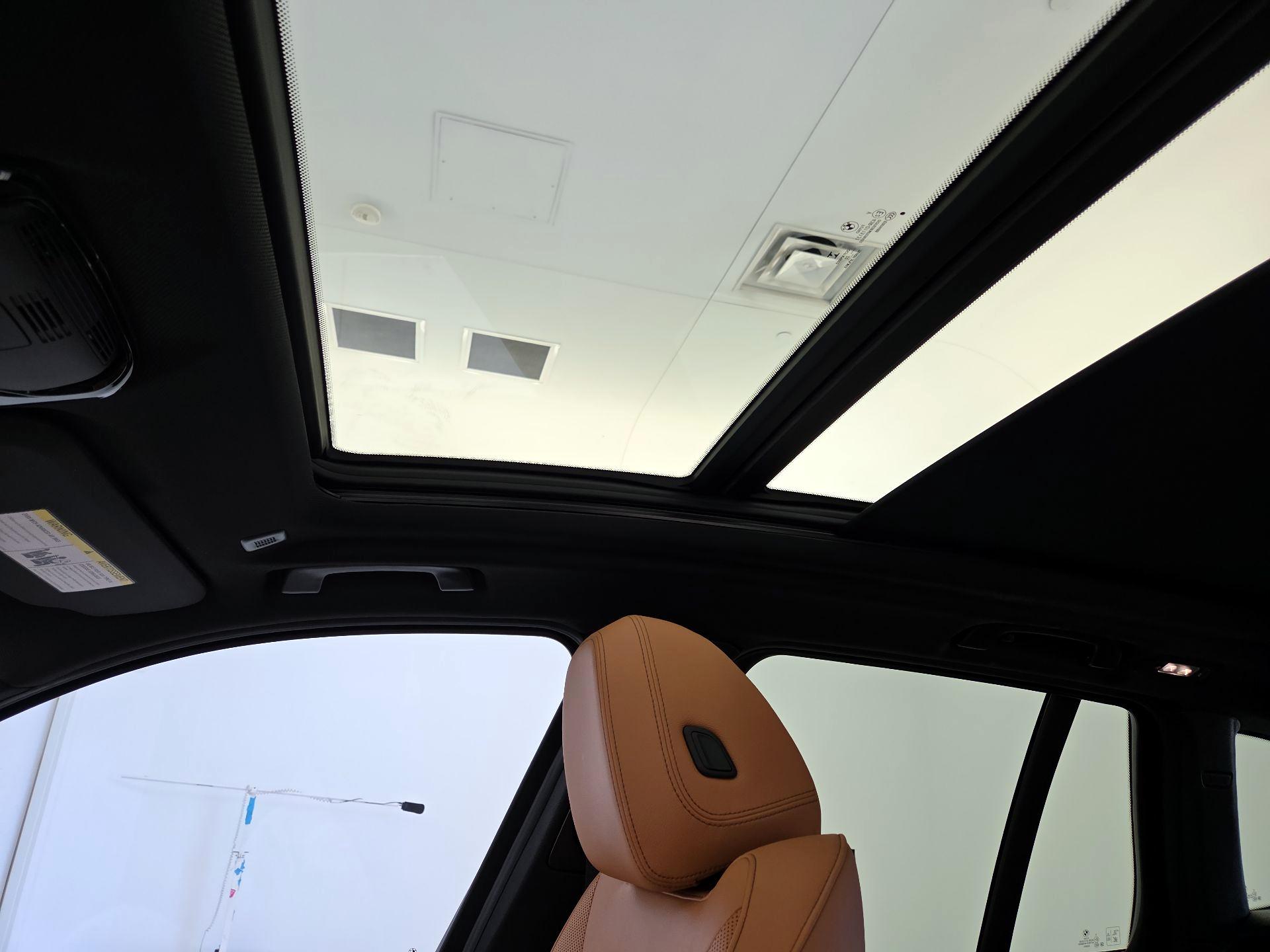 Thumbnail: 2022 BMW X3 - 19