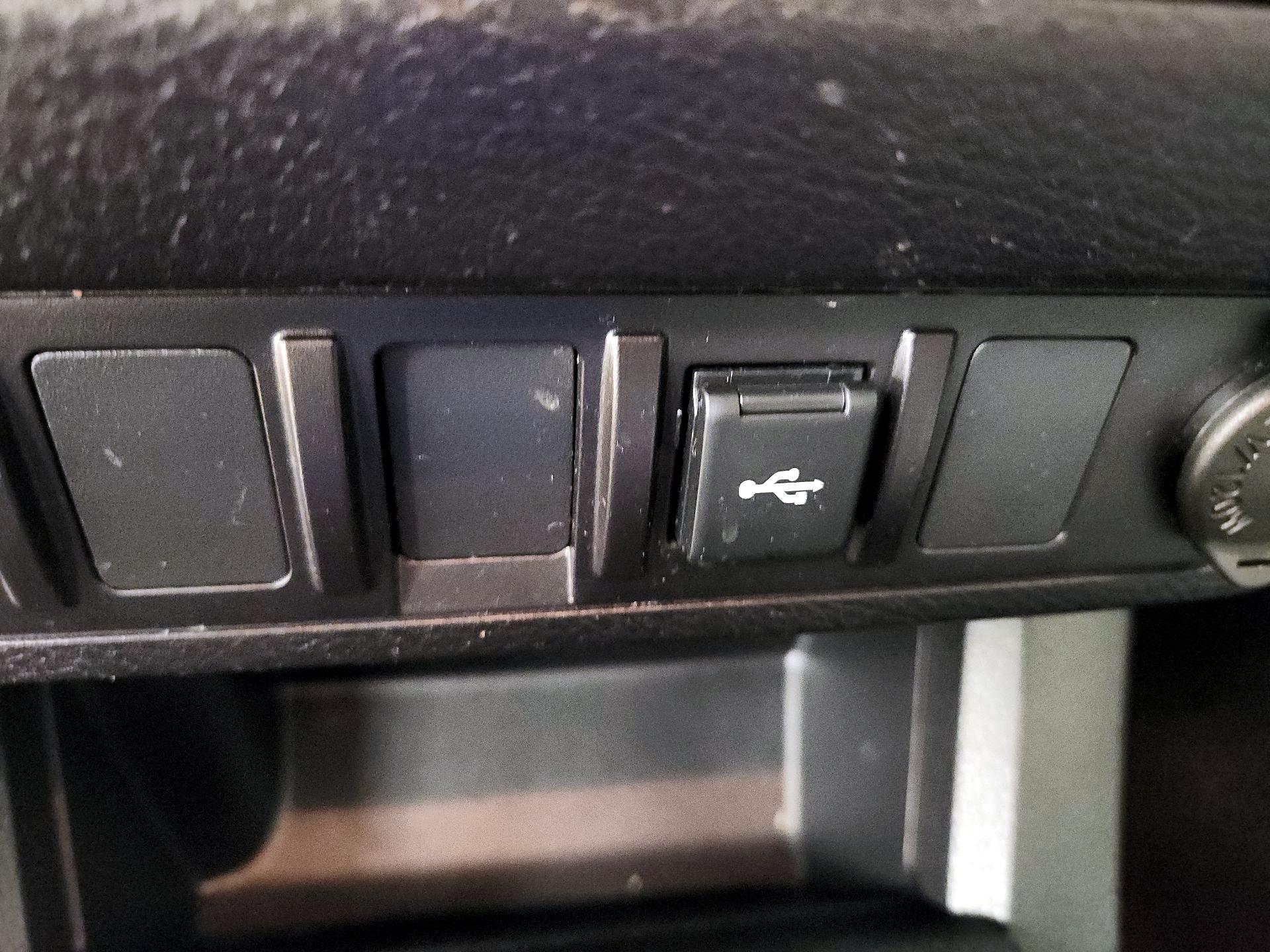 Thumbnail: 2023 Toyota Tacoma - 18