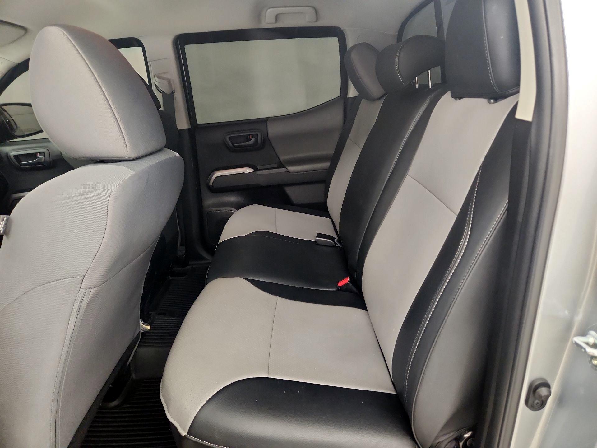 Thumbnail: 2023 Toyota Tacoma - 19