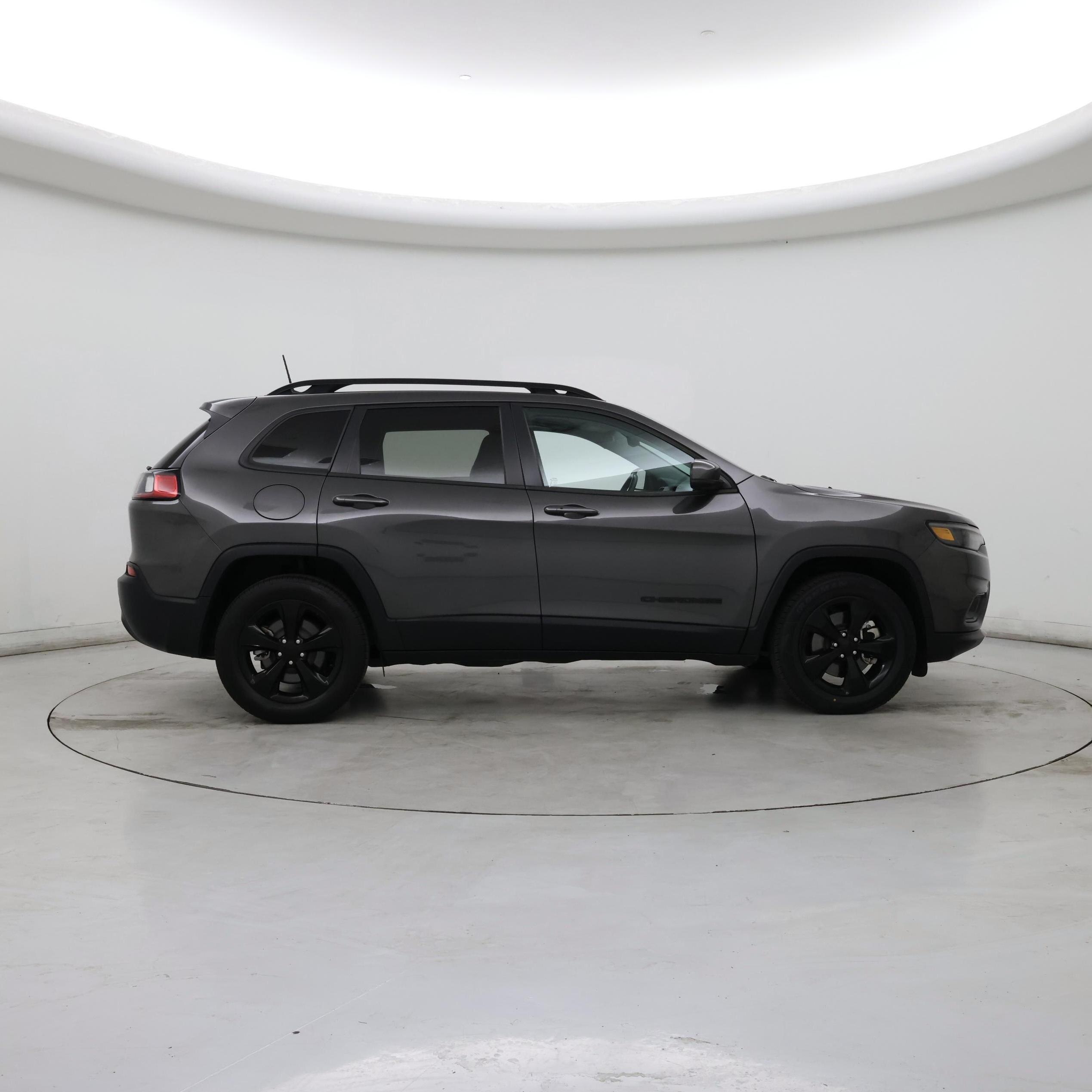 Thumbnail: 2021 Jeep Cherokee - 7