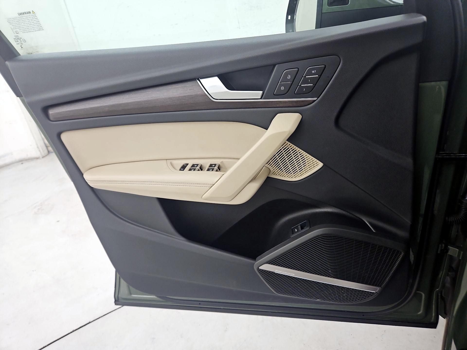 Thumbnail: 2024 Audi Q5 - 12