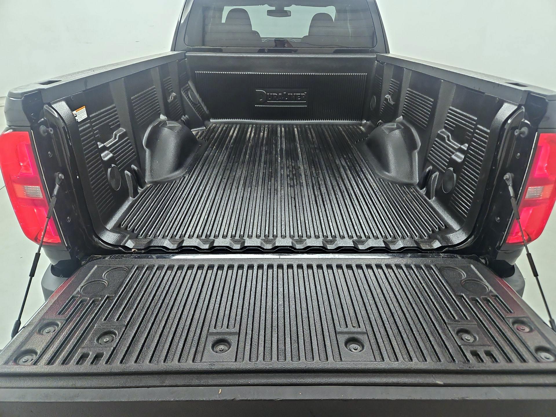 Thumbnail: 2018 Chevrolet Colorado - 20