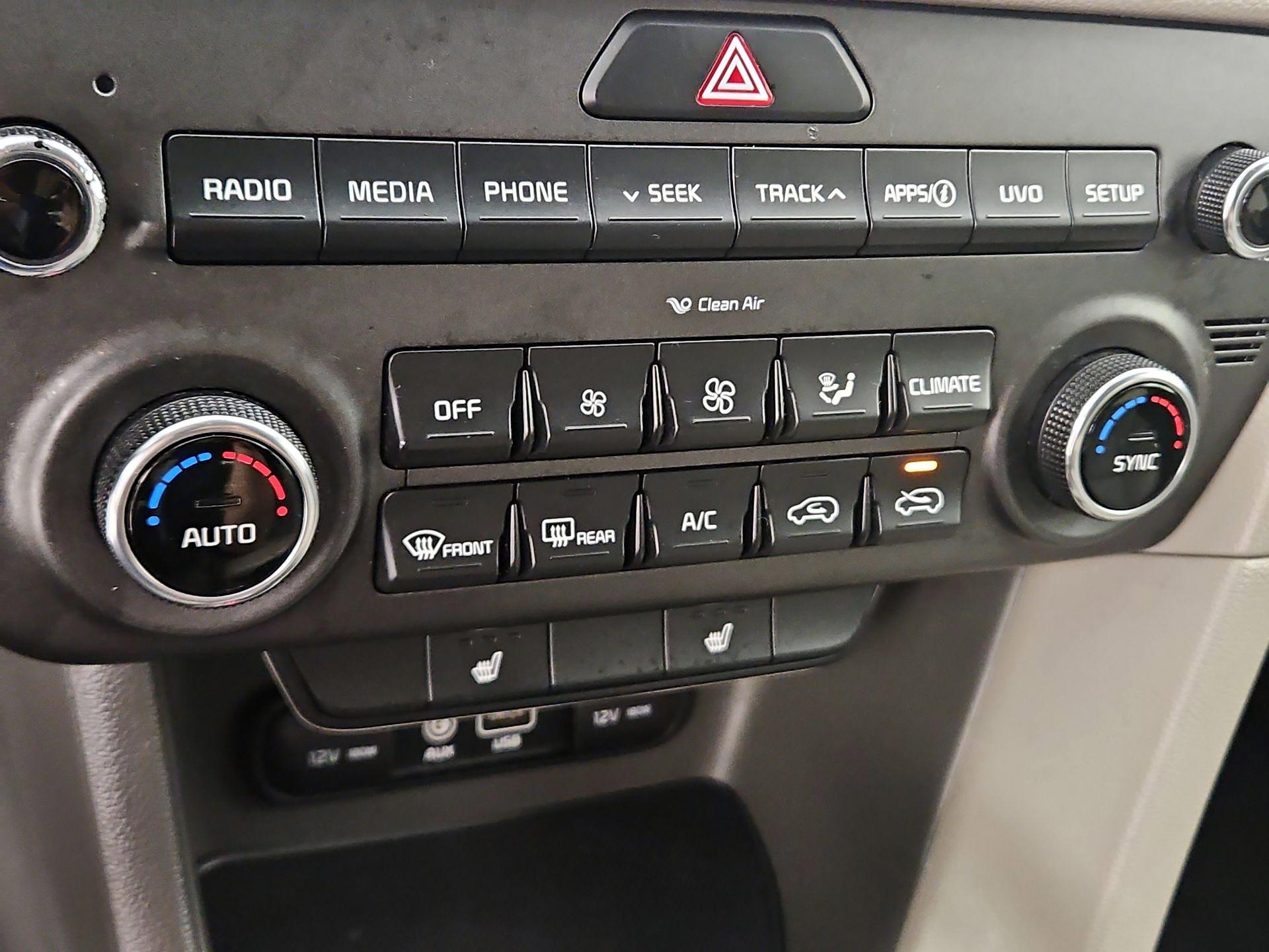 Thumbnail: 2017 Kia Sportage - 16