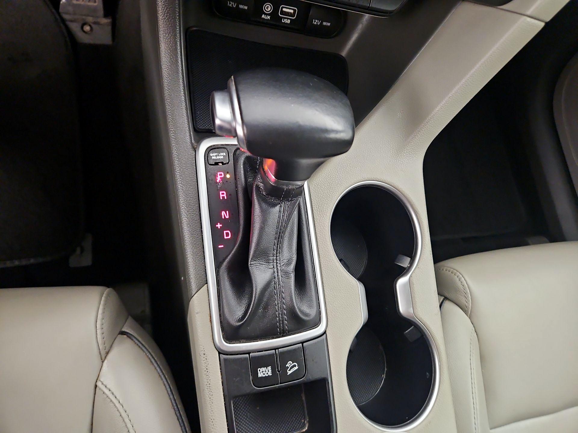 Thumbnail: 2017 Kia Sportage - 17