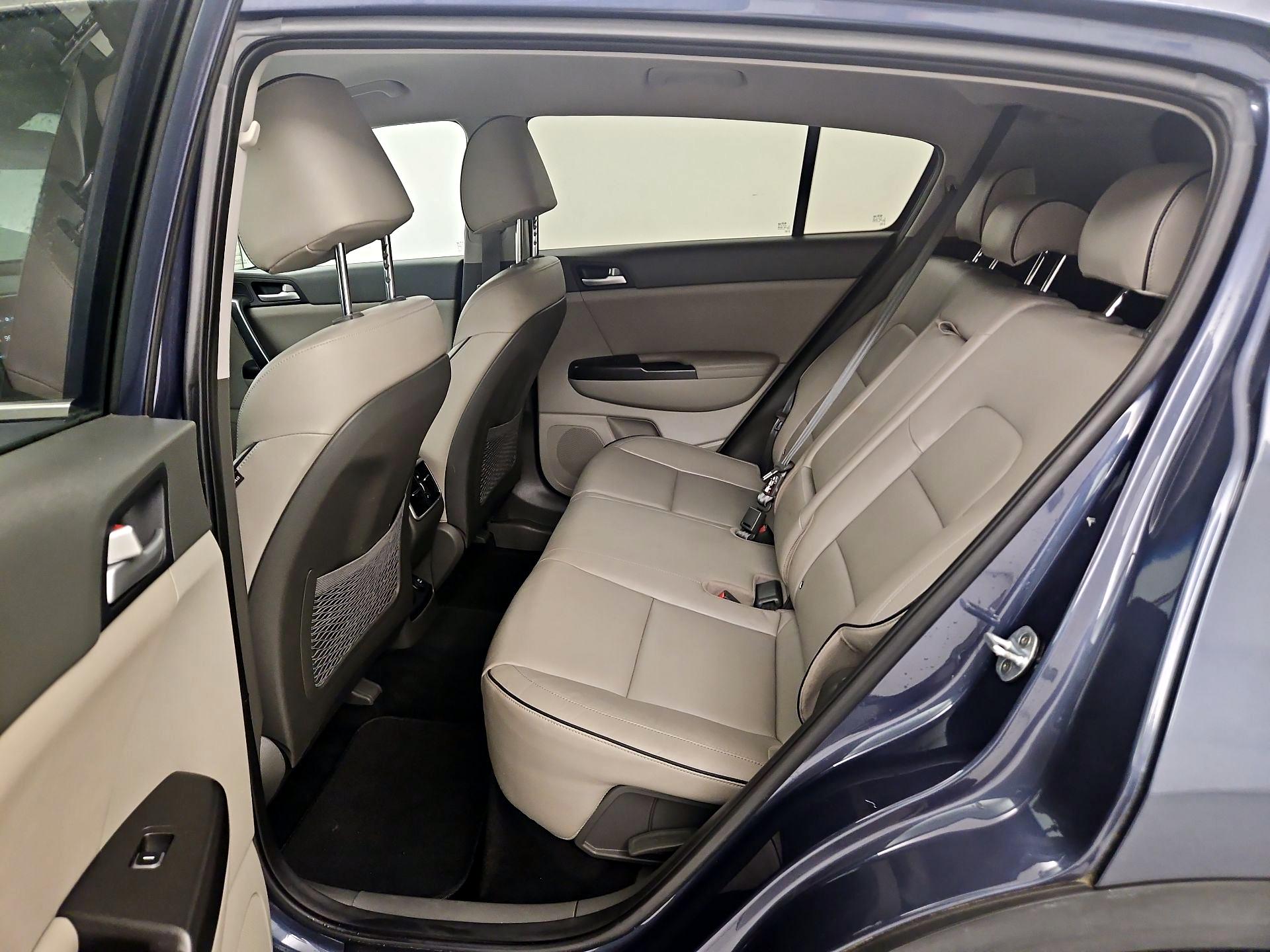 Thumbnail: 2017 Kia Sportage - 19