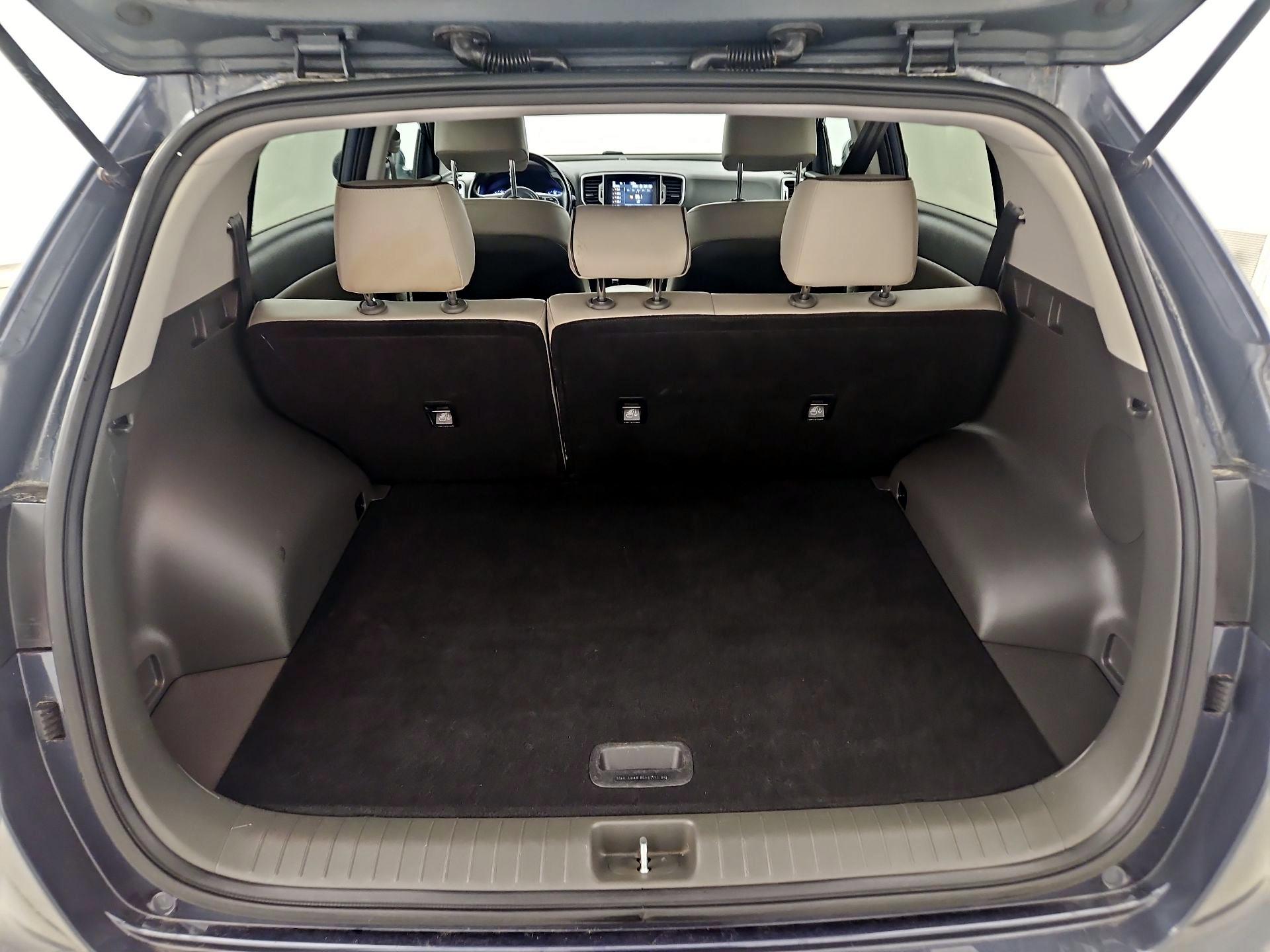 Thumbnail: 2017 Kia Sportage - 20