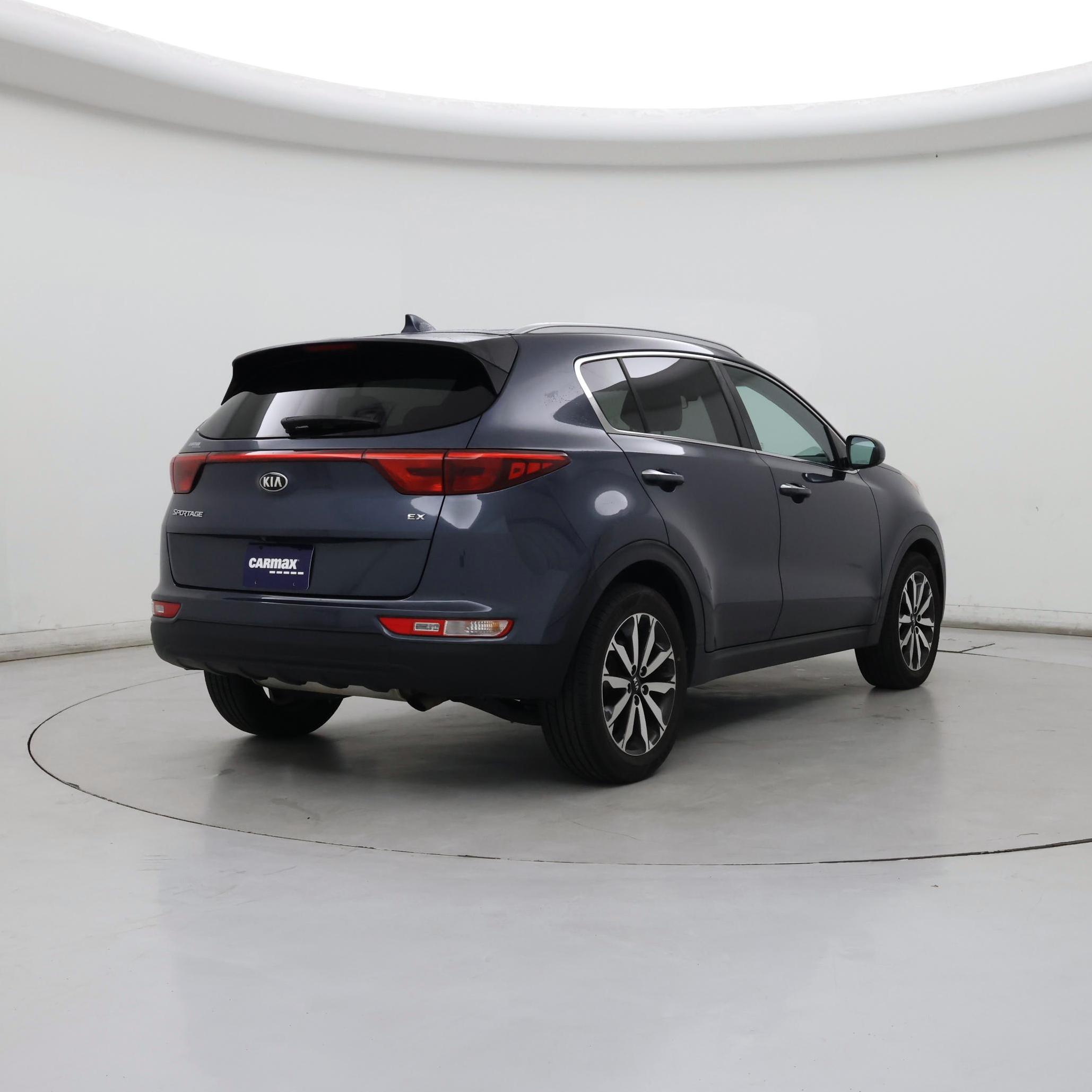 Thumbnail: 2017 Kia Sportage - 8
