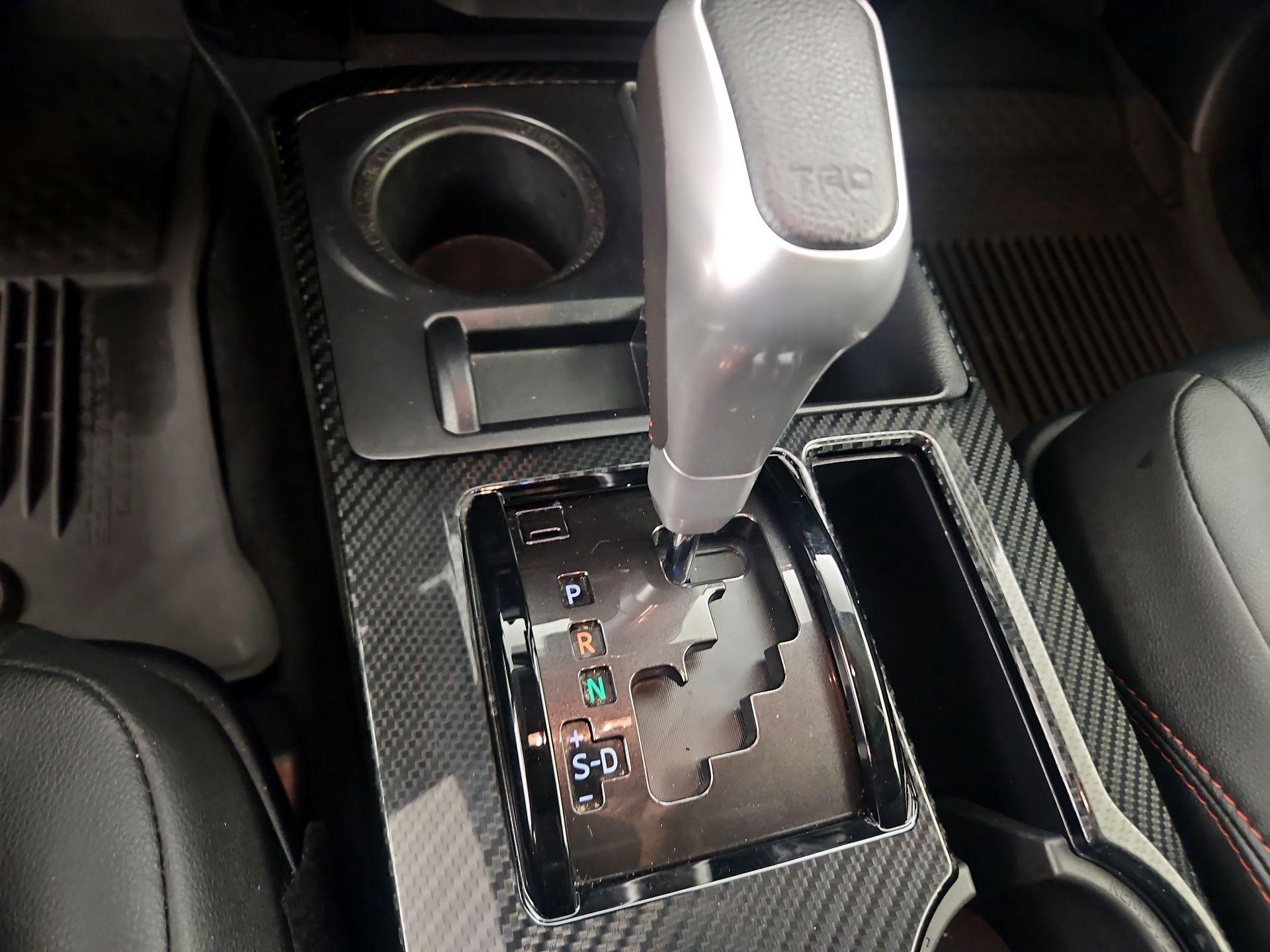 Thumbnail: 2024 Toyota 4Runner - 18