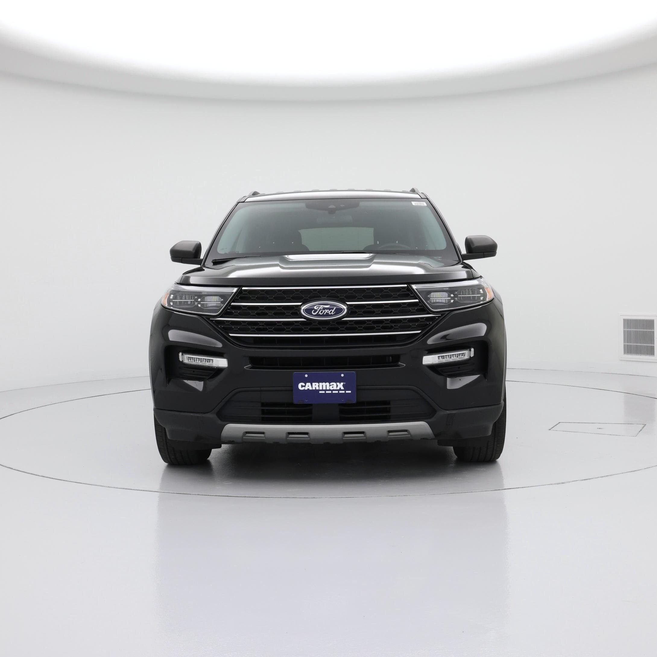 Thumbnail: 2022 Ford Explorer - 5