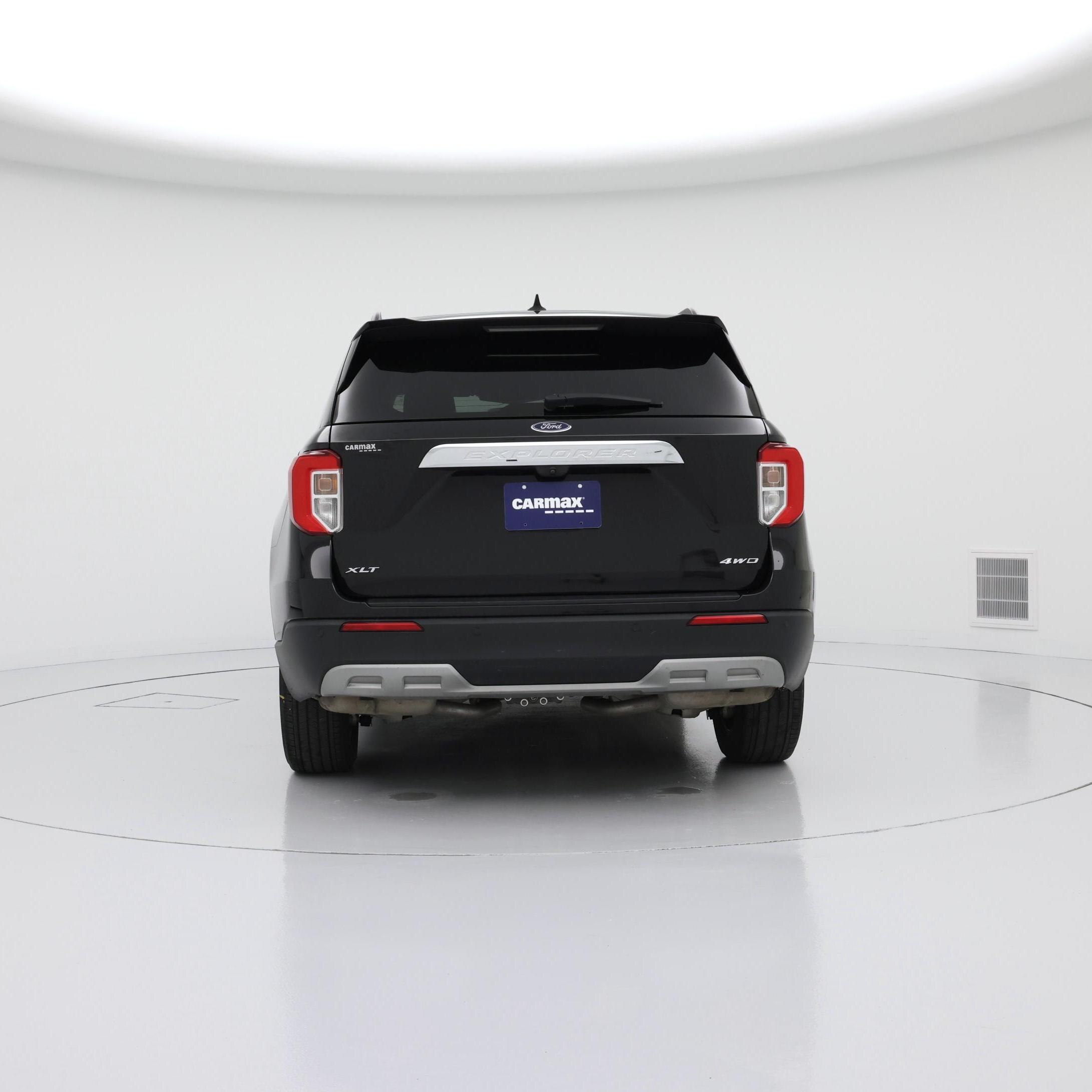 Thumbnail: 2022 Ford Explorer - 6