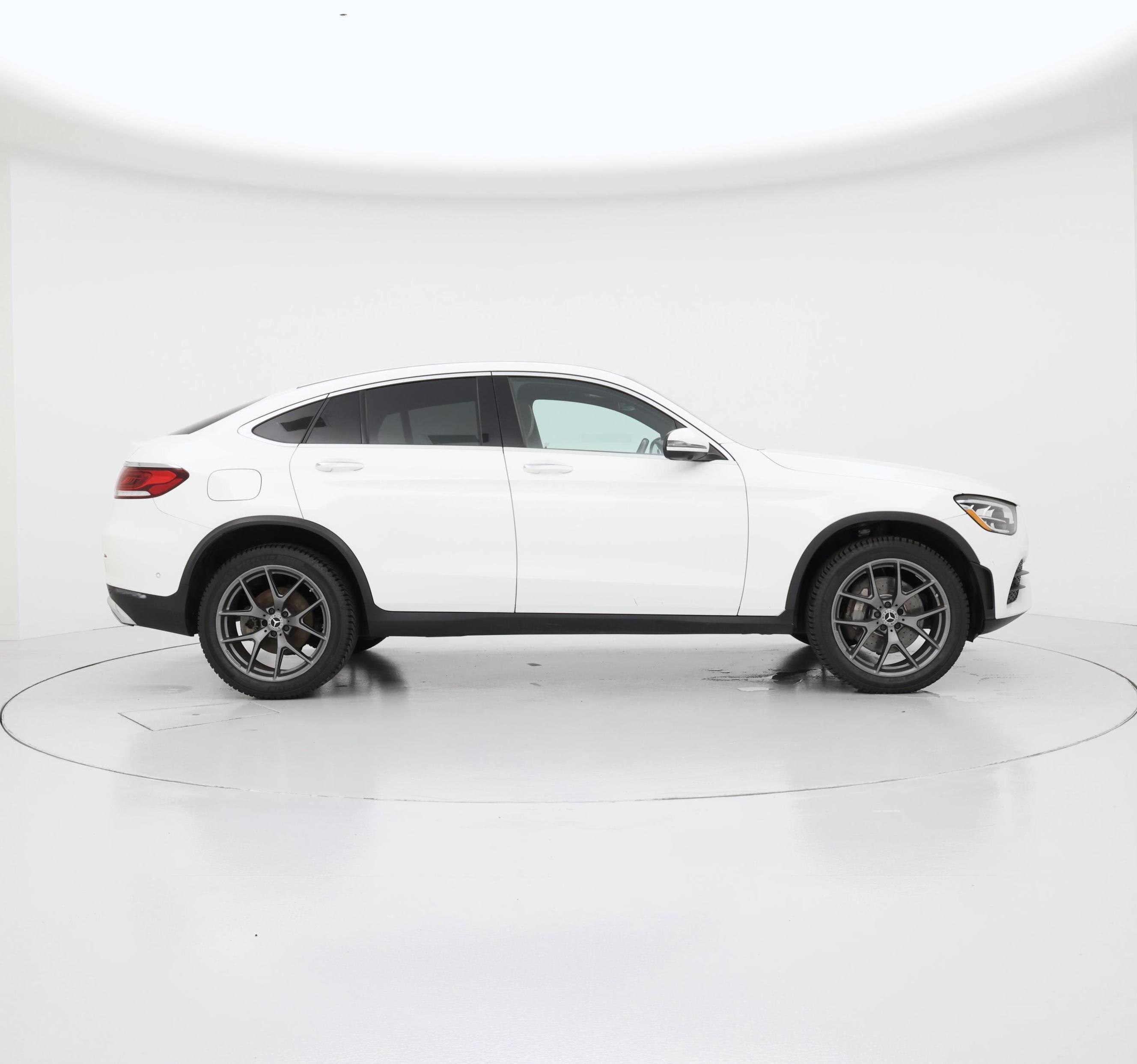 Thumbnail: 2023 Mercedes-Benz GLC - 7