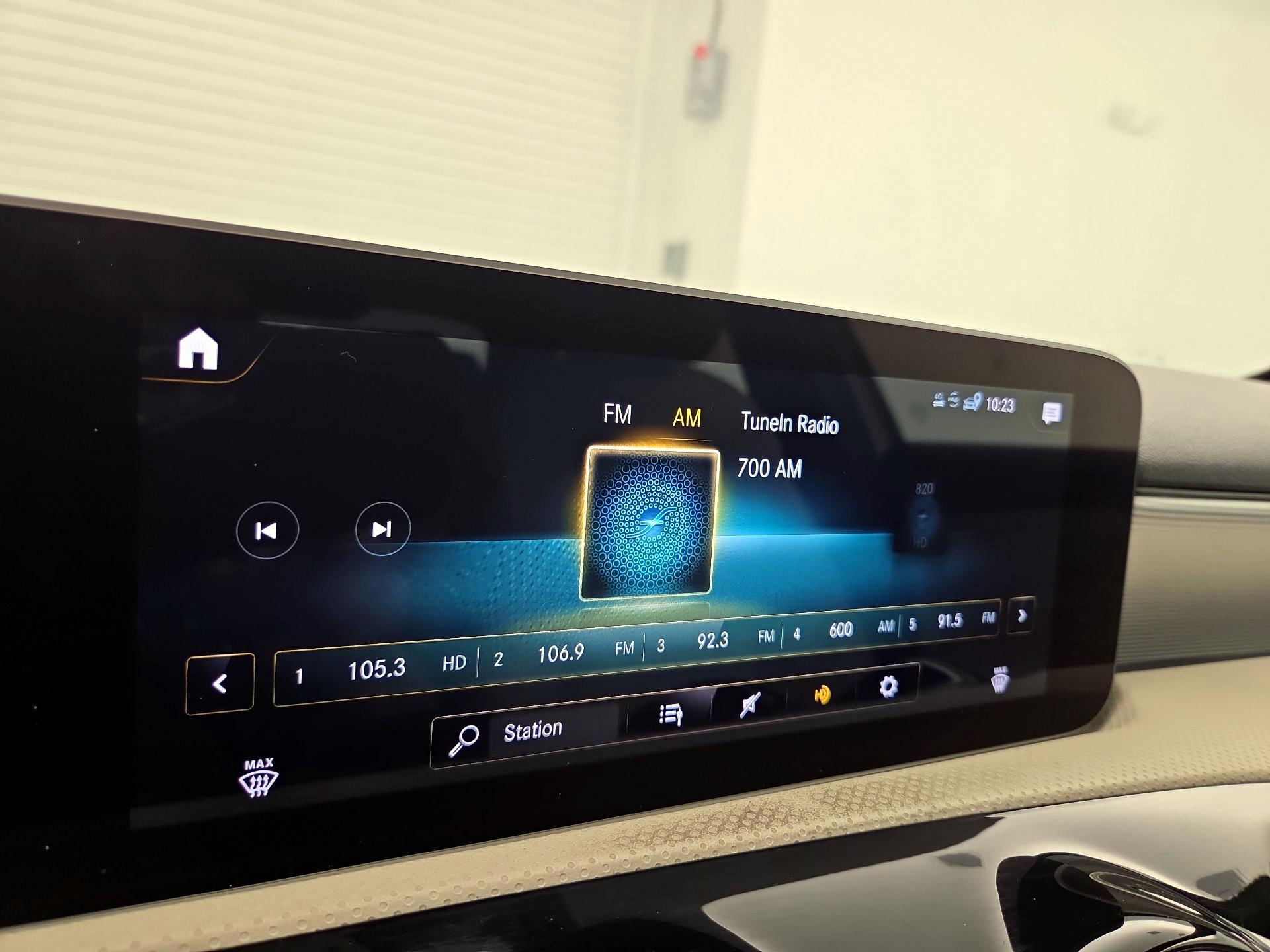 Thumbnail: 2020 Mercedes-Benz A-Class - 15