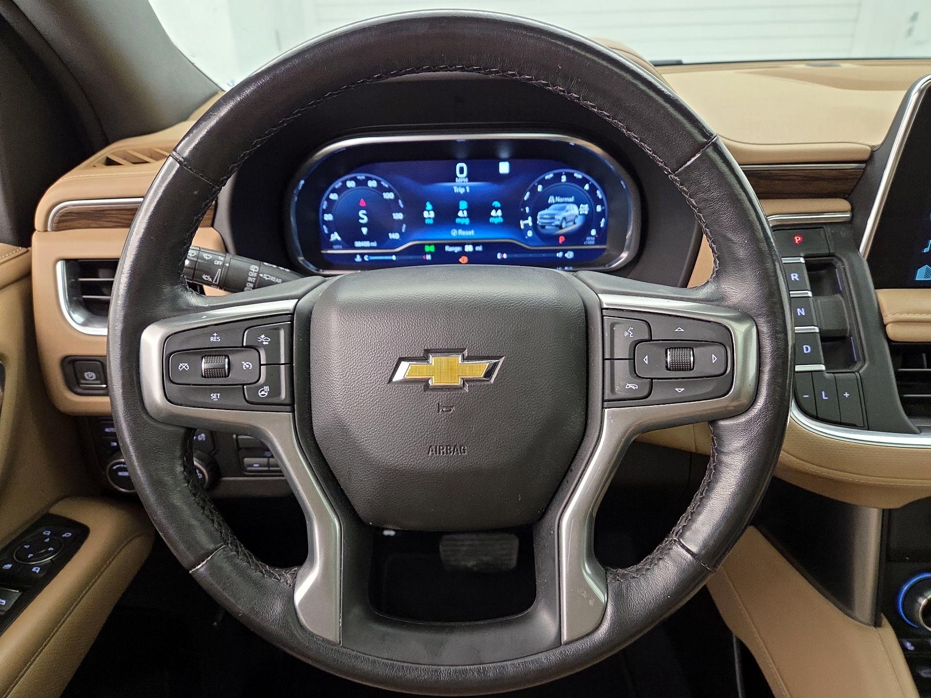 Thumbnail: 2022 Chevrolet Suburban - 10