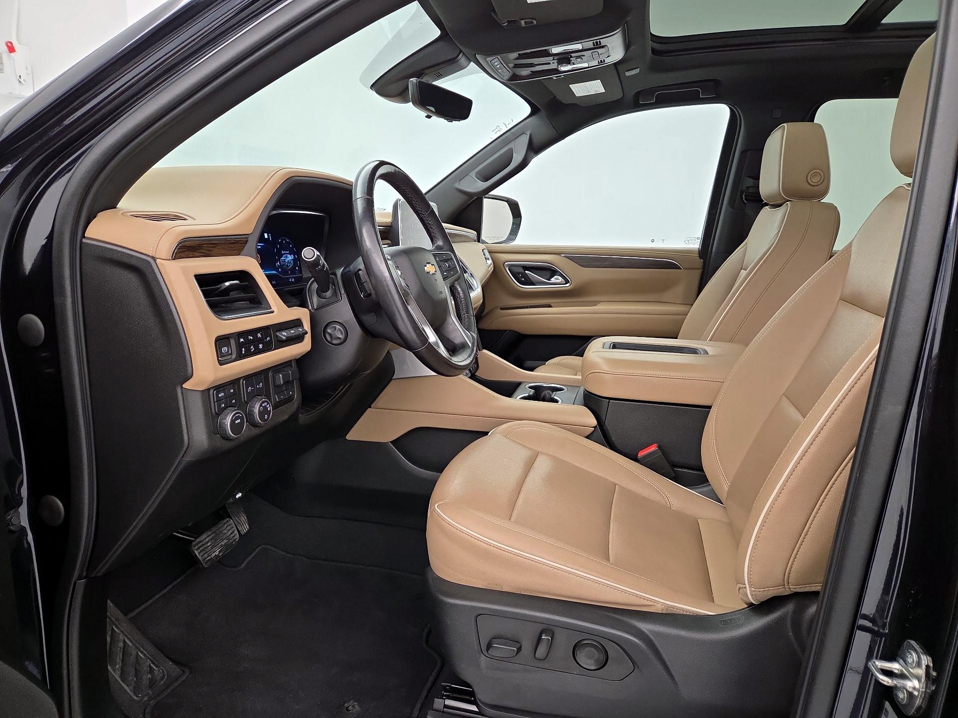 Thumbnail: 2022 Chevrolet Suburban - 11
