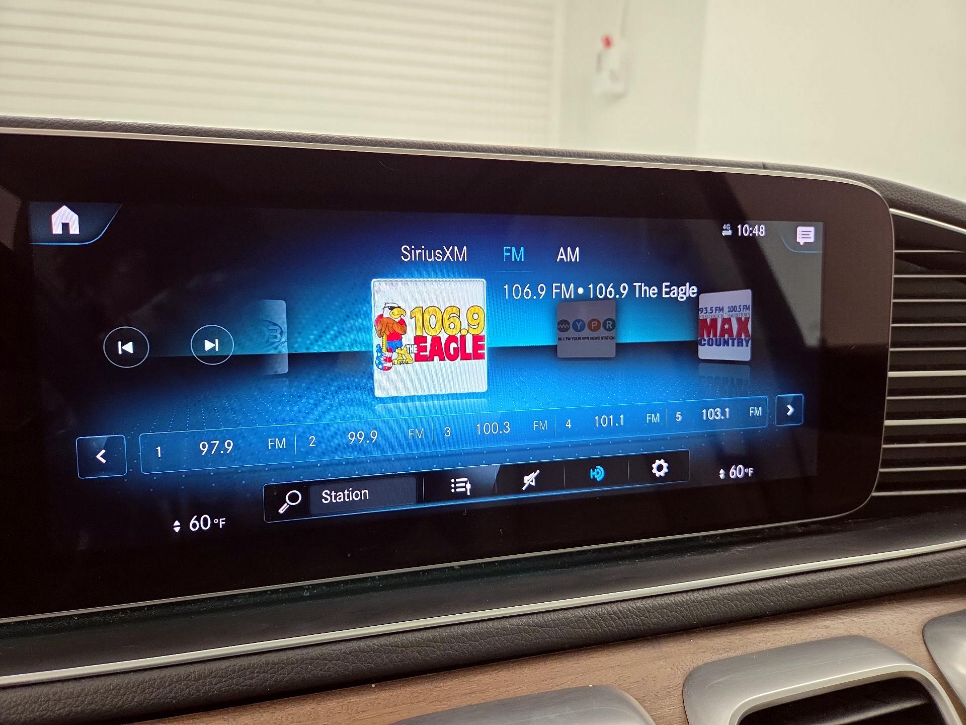 Thumbnail: 2021 Mercedes-Benz GLS - 16