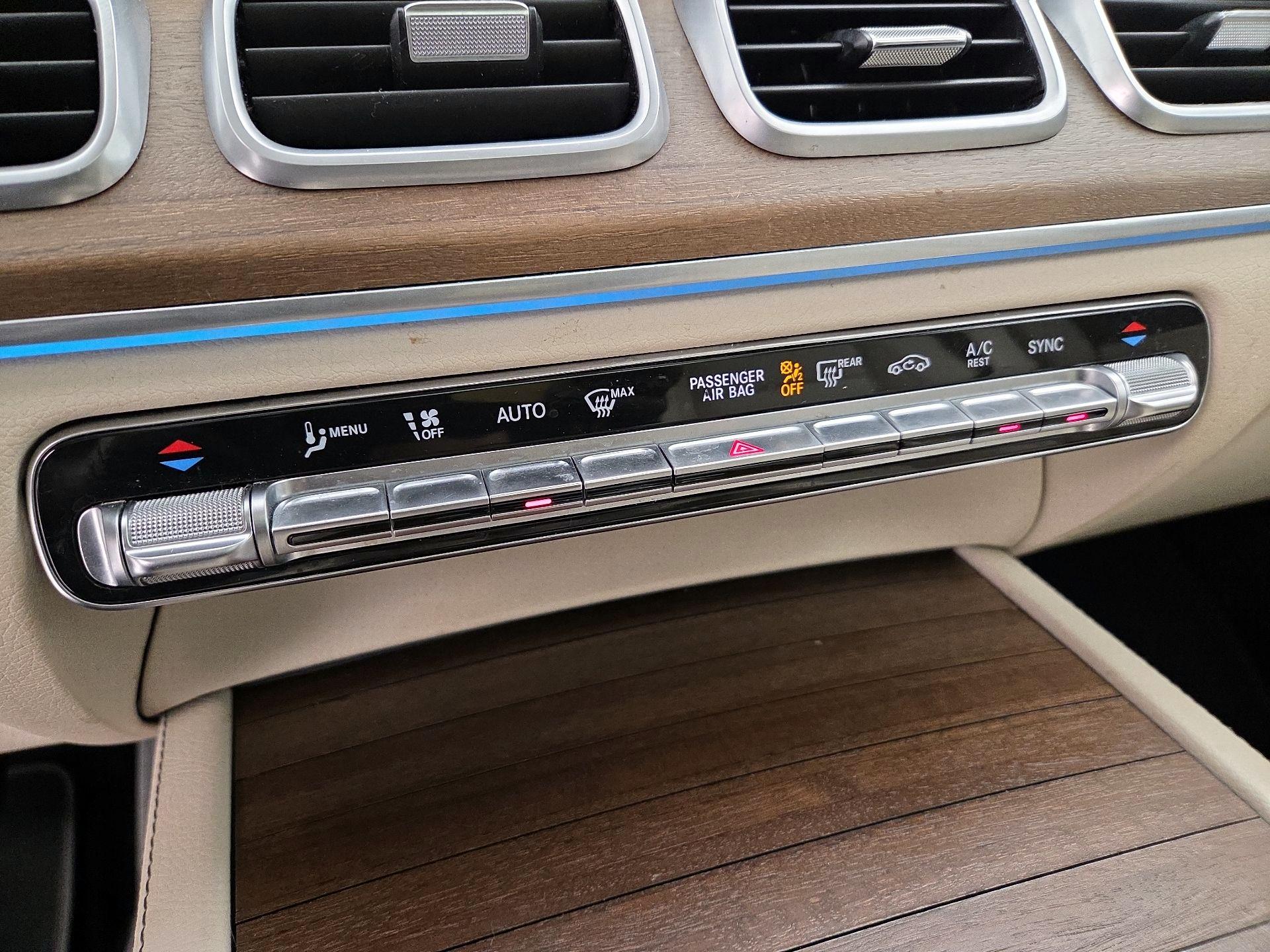 Thumbnail: 2021 Mercedes-Benz GLS - 17