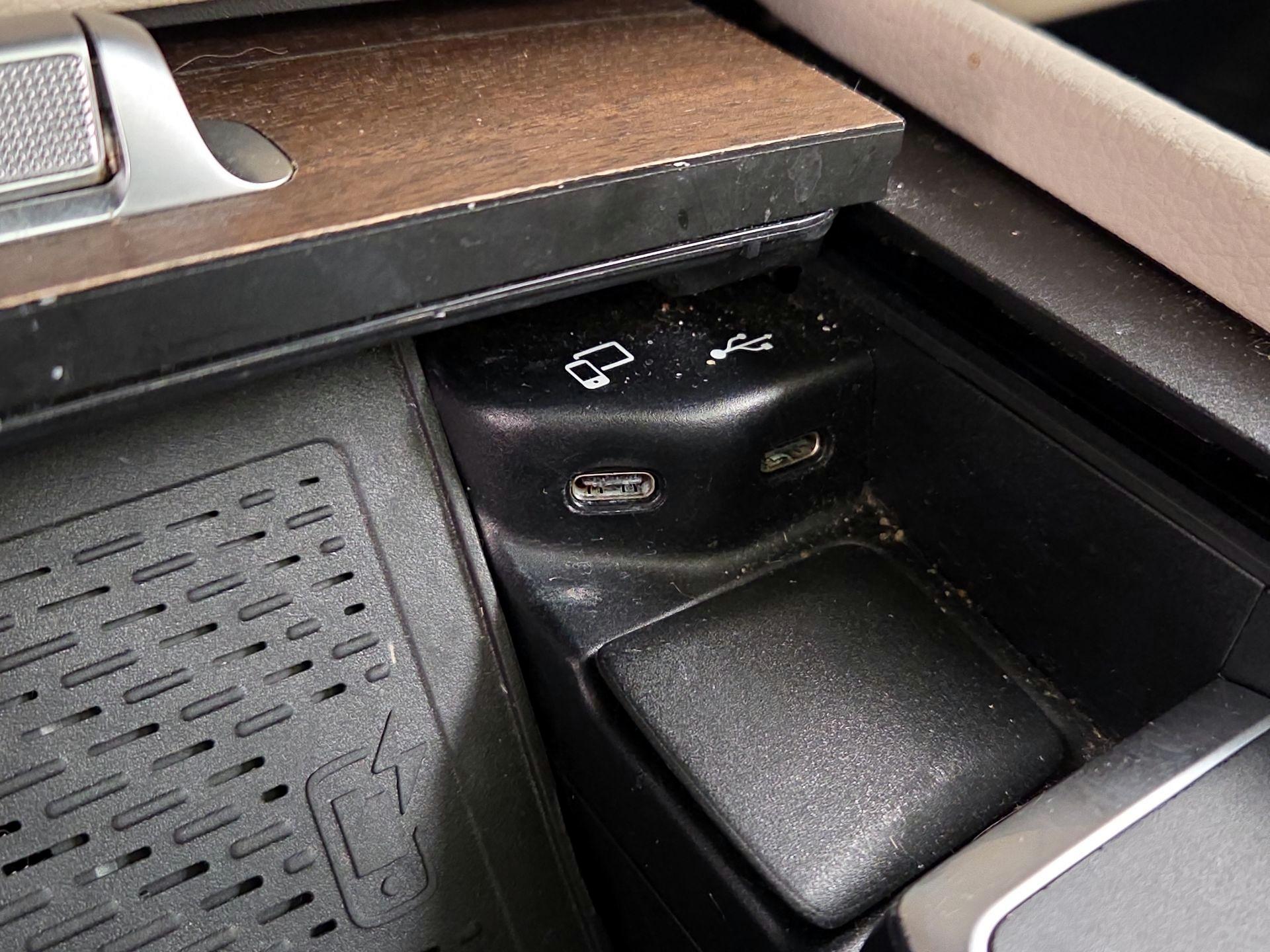 Thumbnail: 2021 Mercedes-Benz GLS - 19