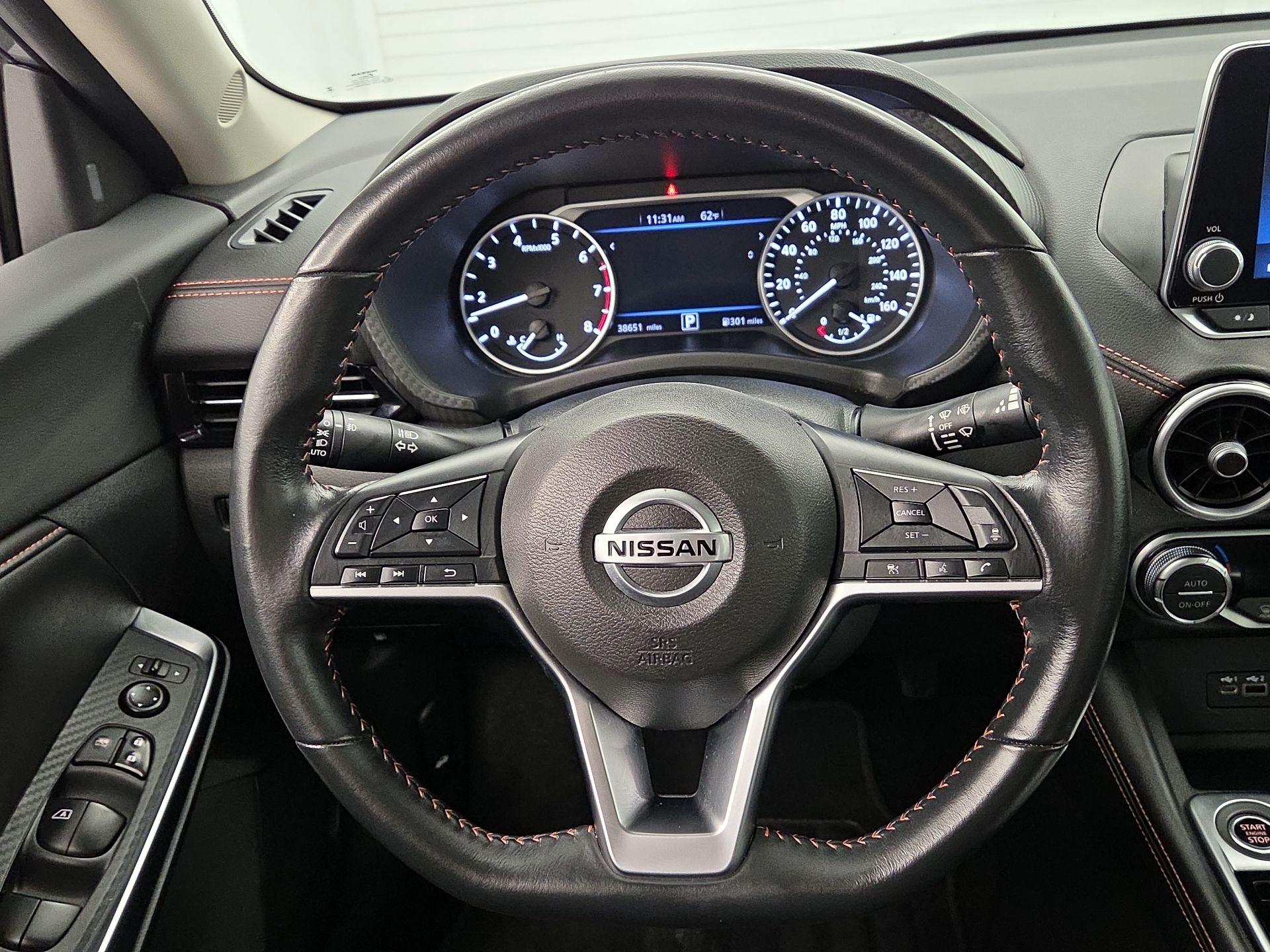 Thumbnail: 2022 Nissan Sentra - 10