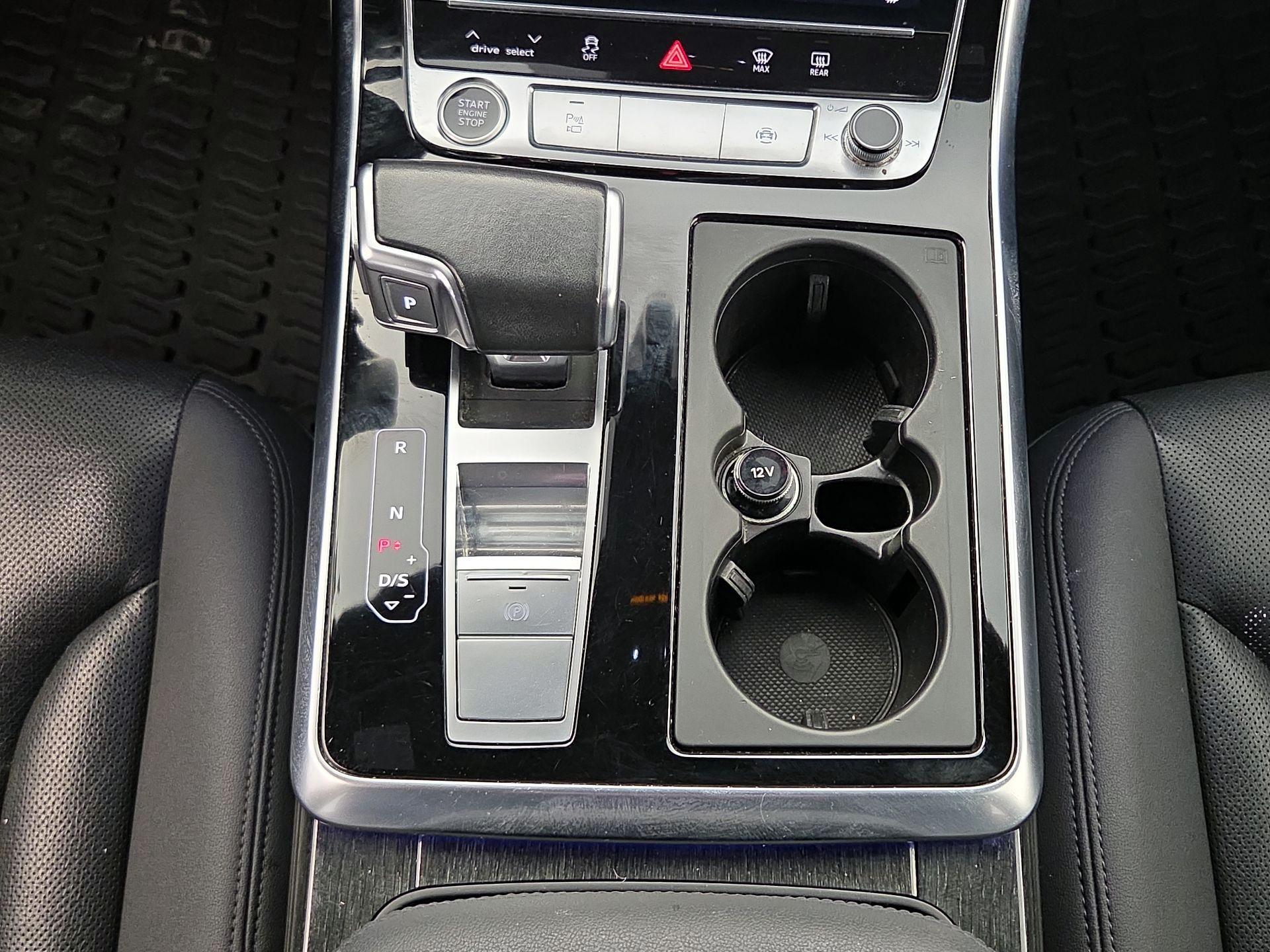Thumbnail: 2021 Audi Q7 - 18