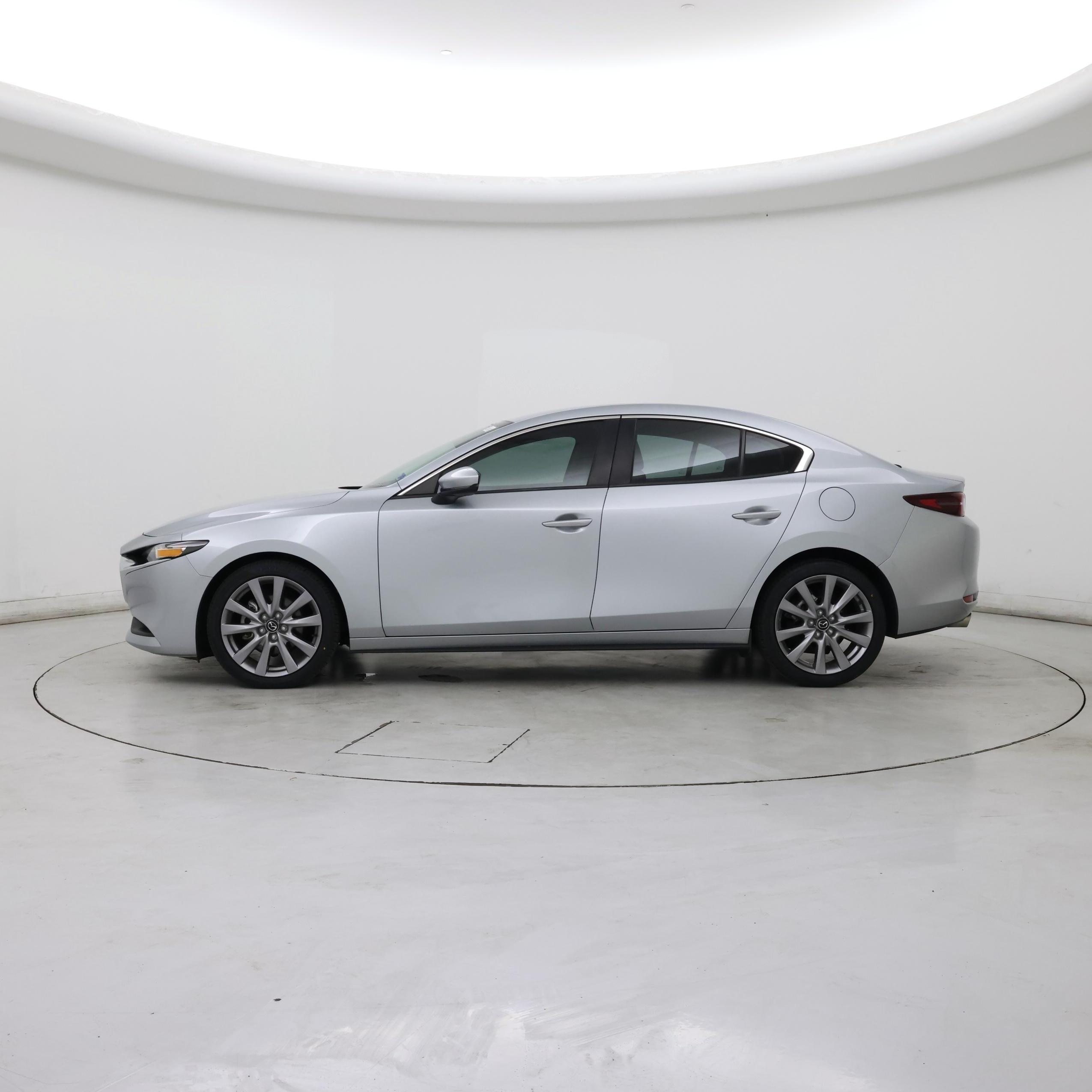 Thumbnail: 2021 Mazda Mazda3 - 3