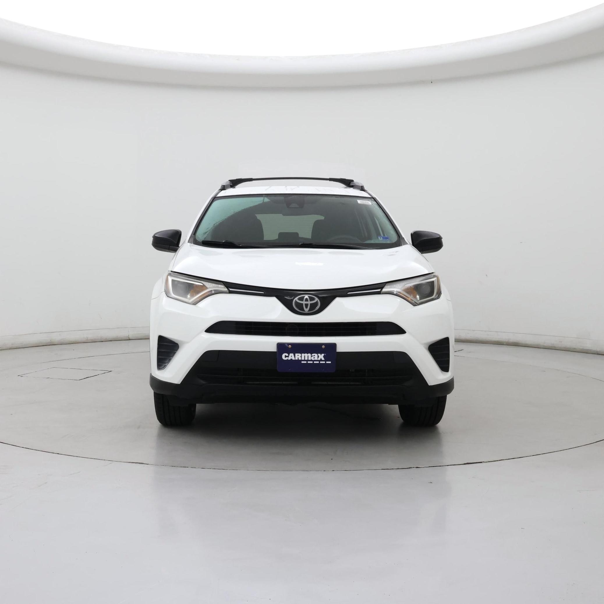 Thumbnail: 2017 Toyota RAV4 - 5