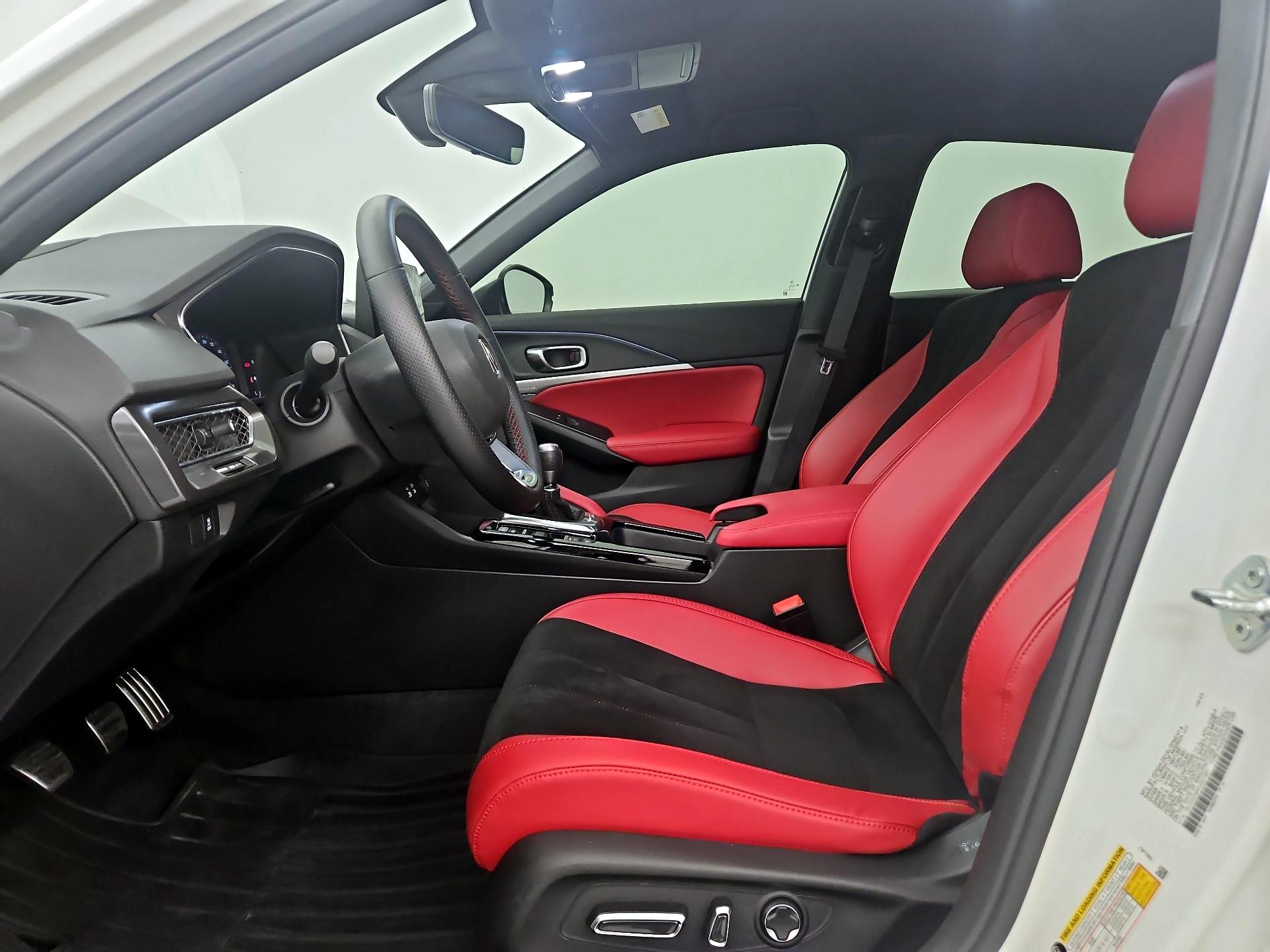 Thumbnail: 2024 Acura Integra - 11