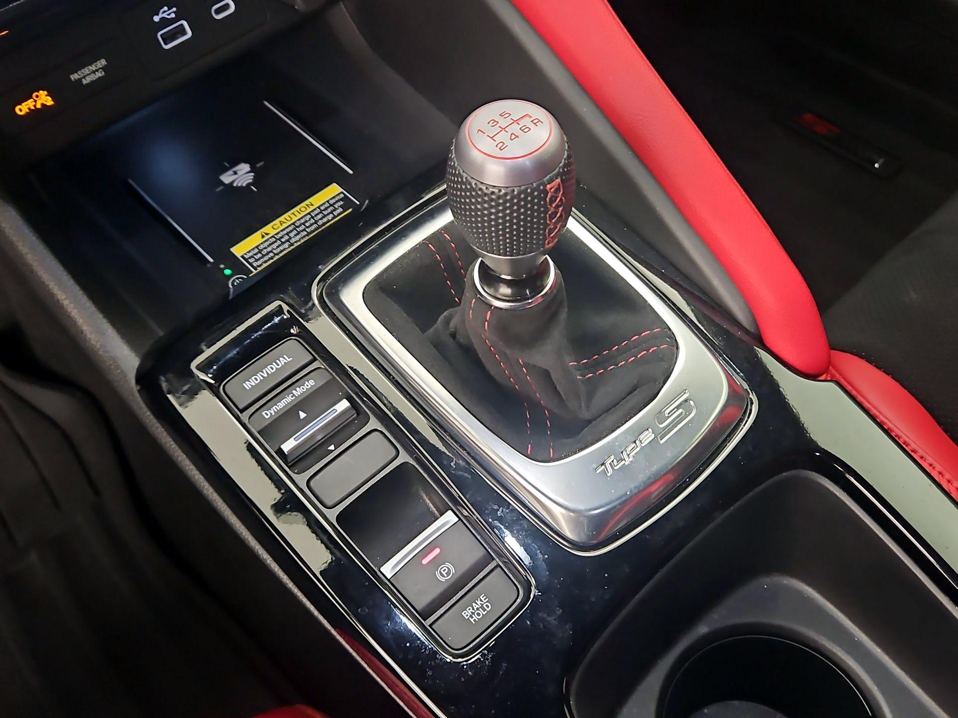 Thumbnail: 2024 Acura Integra - 17